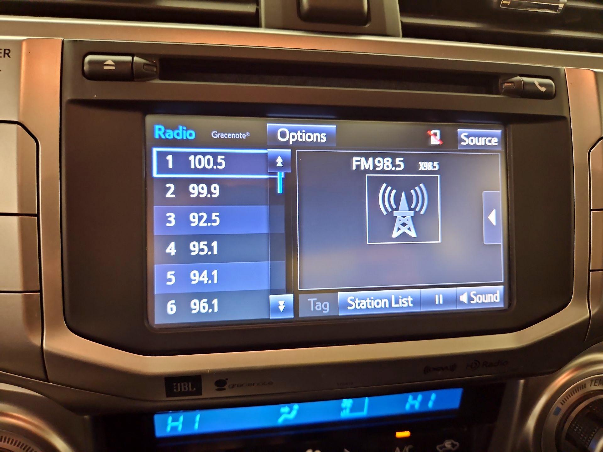 Thumbnail: 2019 Toyota 4Runner - 16