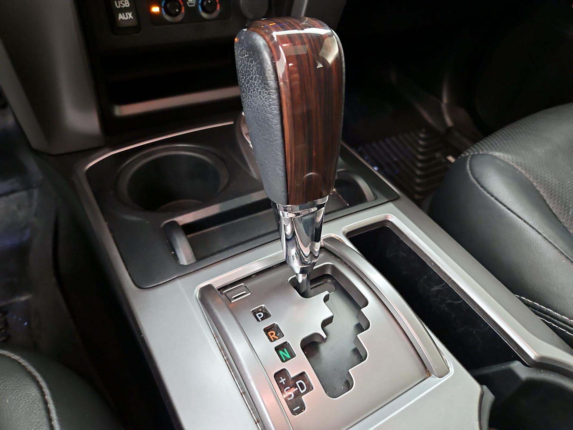 Thumbnail: 2019 Toyota 4Runner - 18