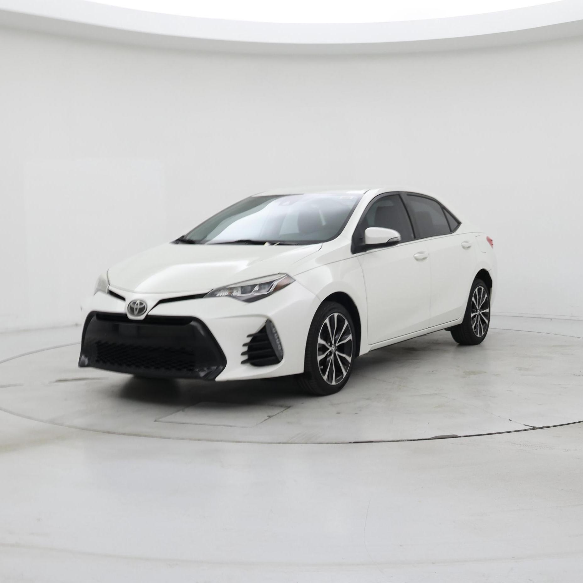 Thumbnail: 2017 Toyota Corolla - 4