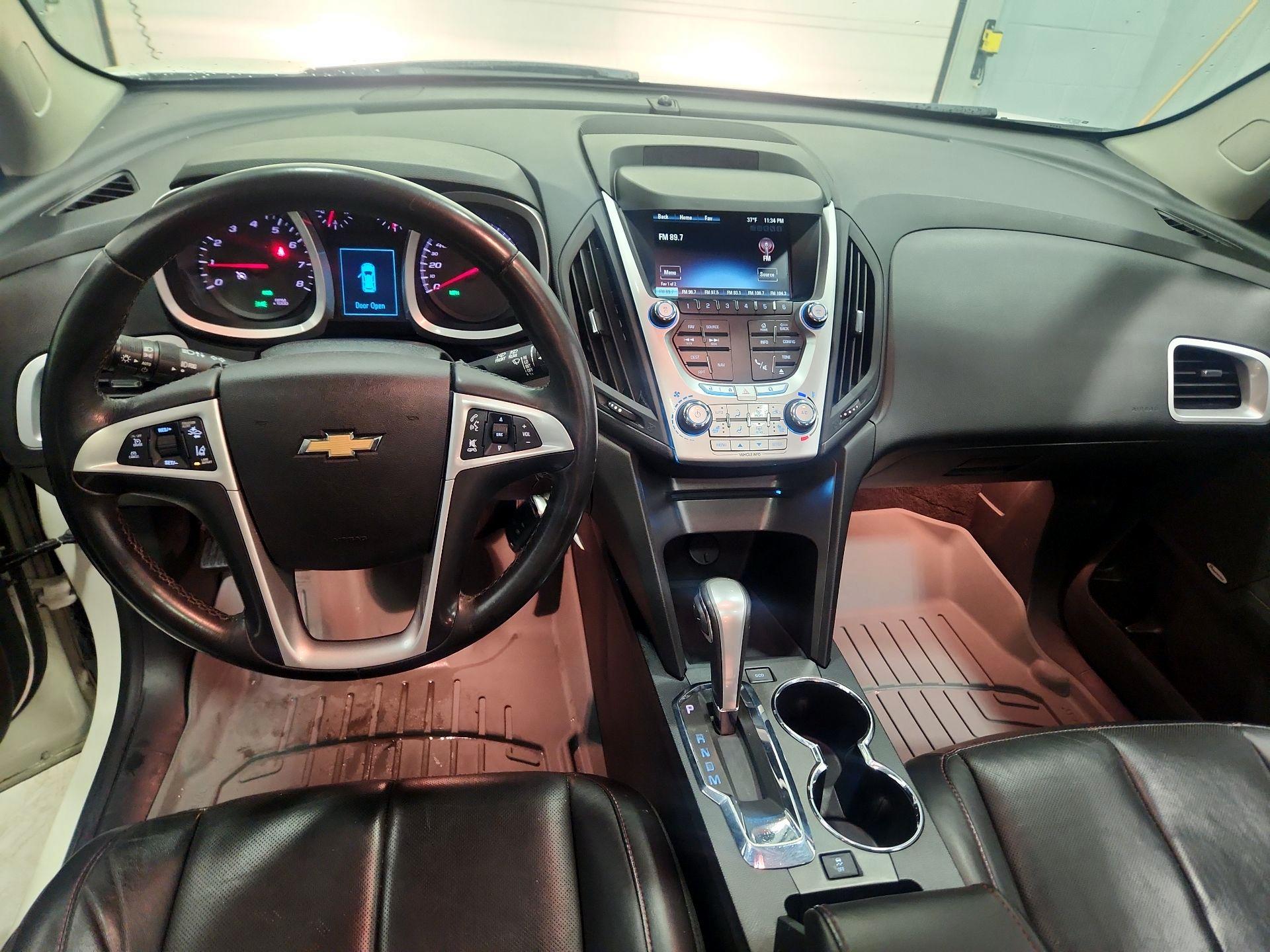 Thumbnail: 2015 Chevrolet Equinox - 9