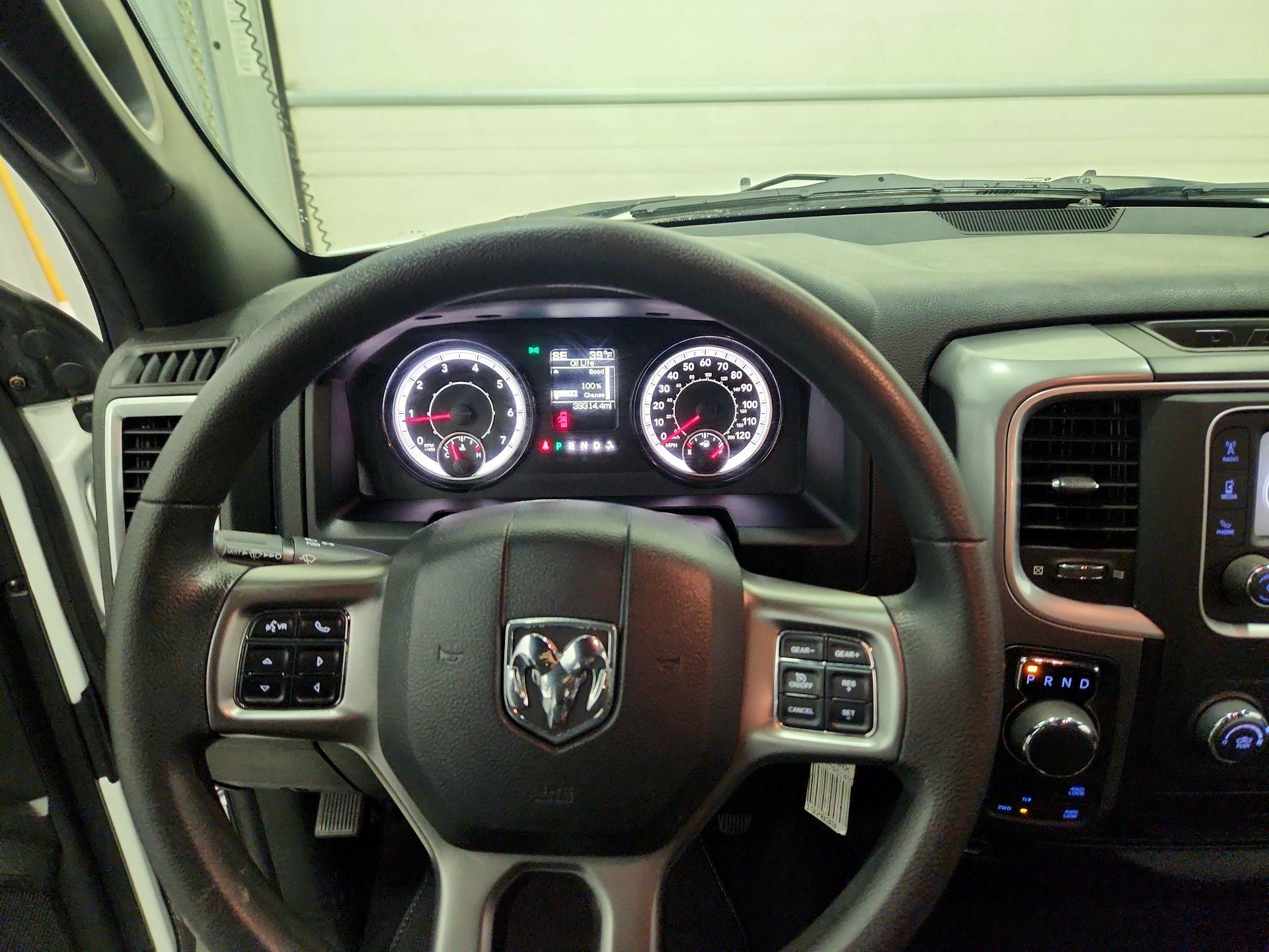 Thumbnail: 2024 RAM 1500 Classic - 10