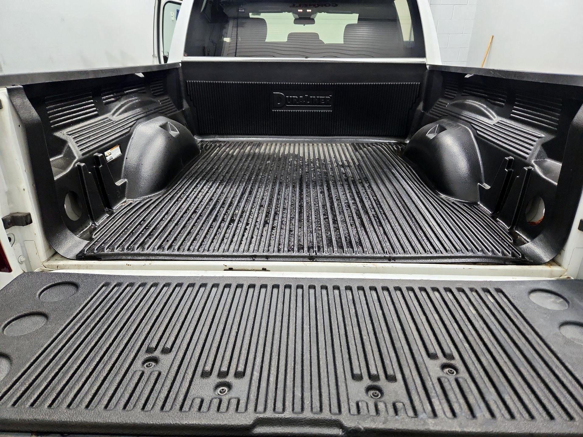 Thumbnail: 2024 RAM 1500 Classic - 20