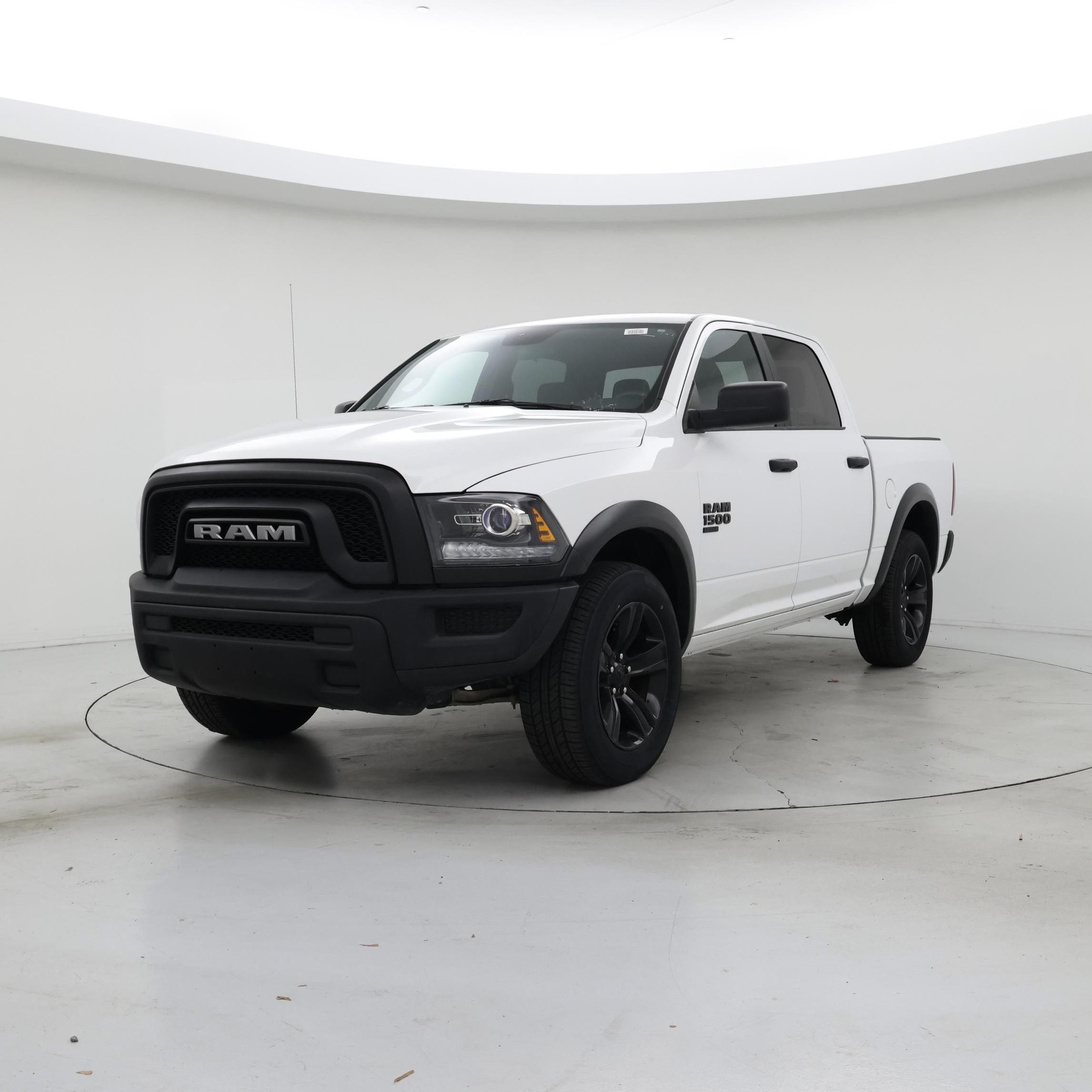 Thumbnail: 2024 RAM 1500 Classic - 4