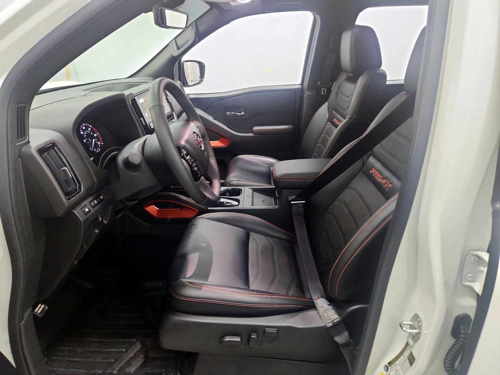 Thumbnail: 2025 Nissan Frontier - 11