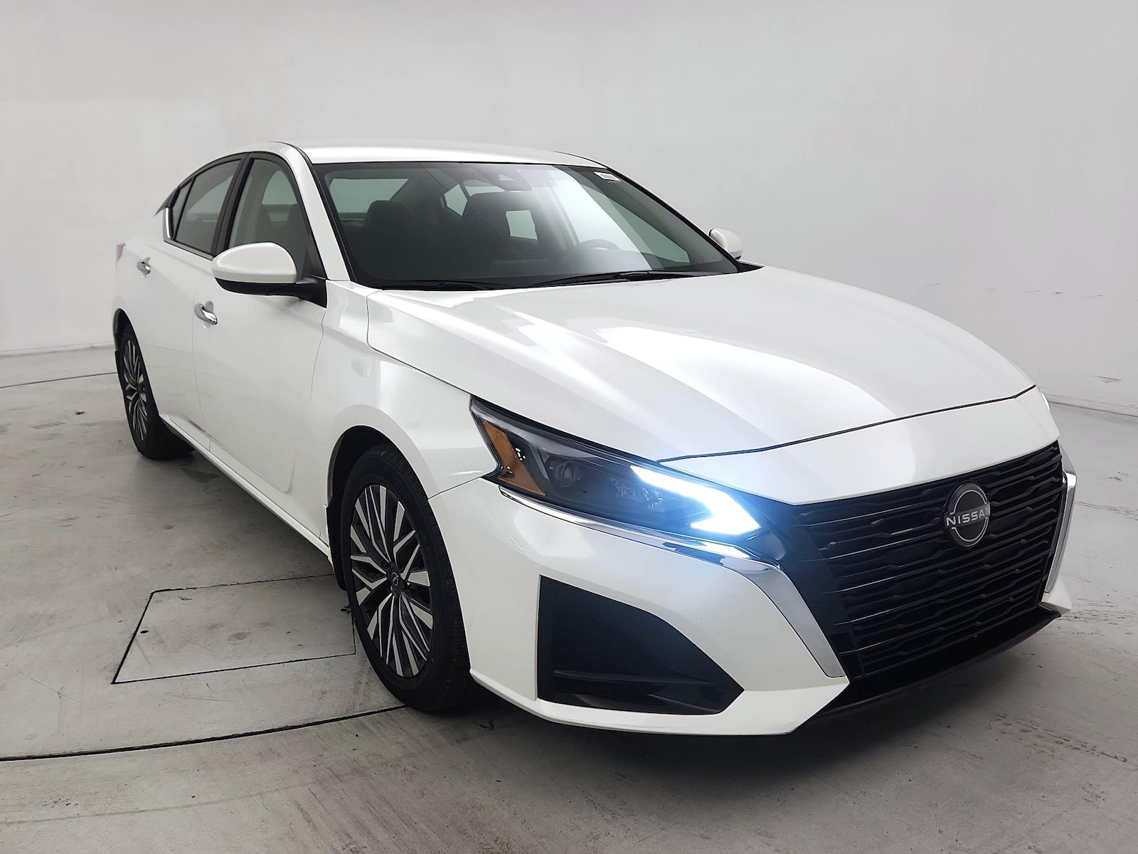 2023 Nissan Altima SV