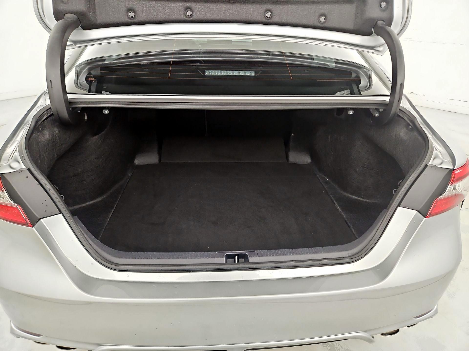 Thumbnail: 2024 Toyota Camry - 20