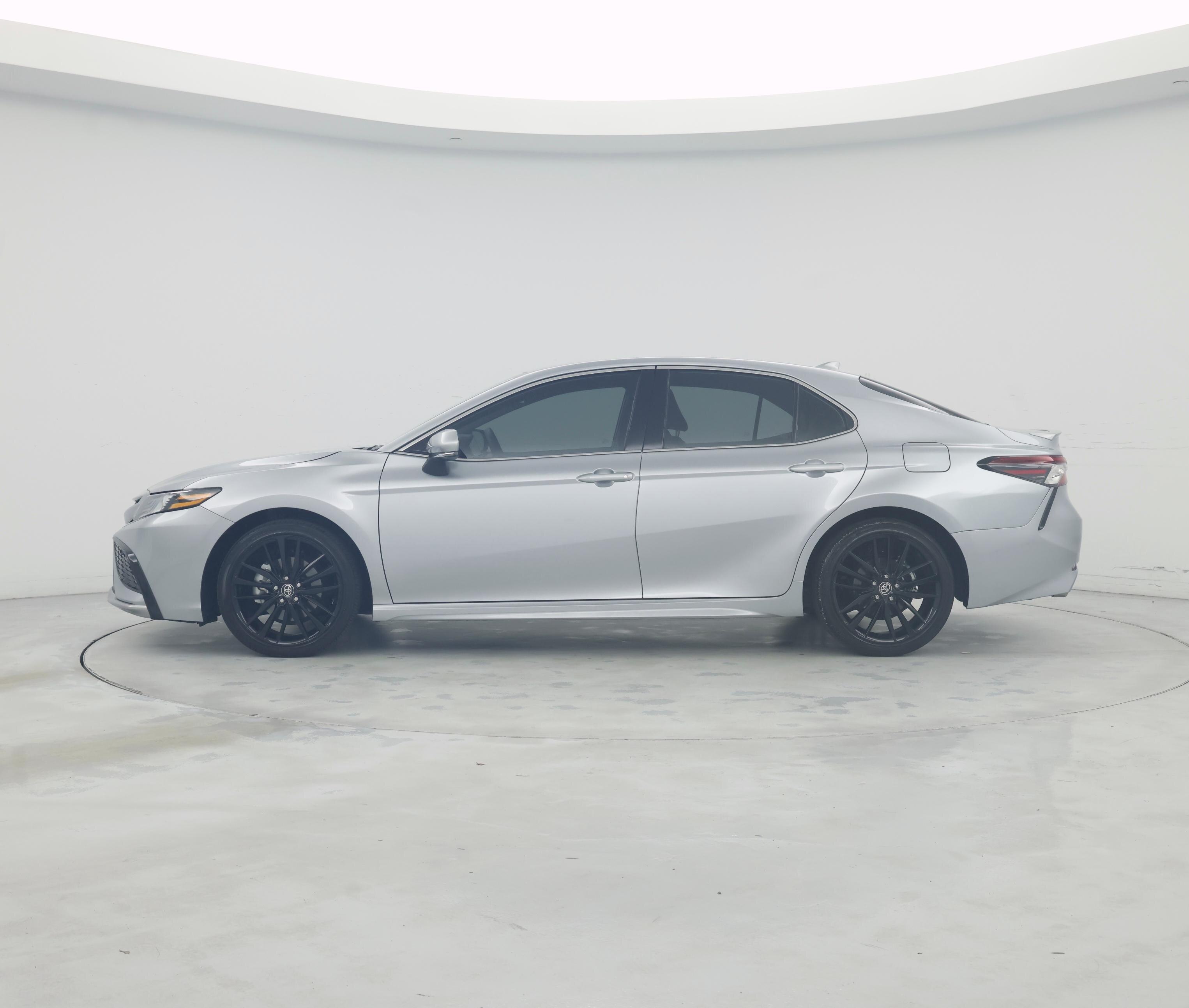 Thumbnail: 2024 Toyota Camry - 3