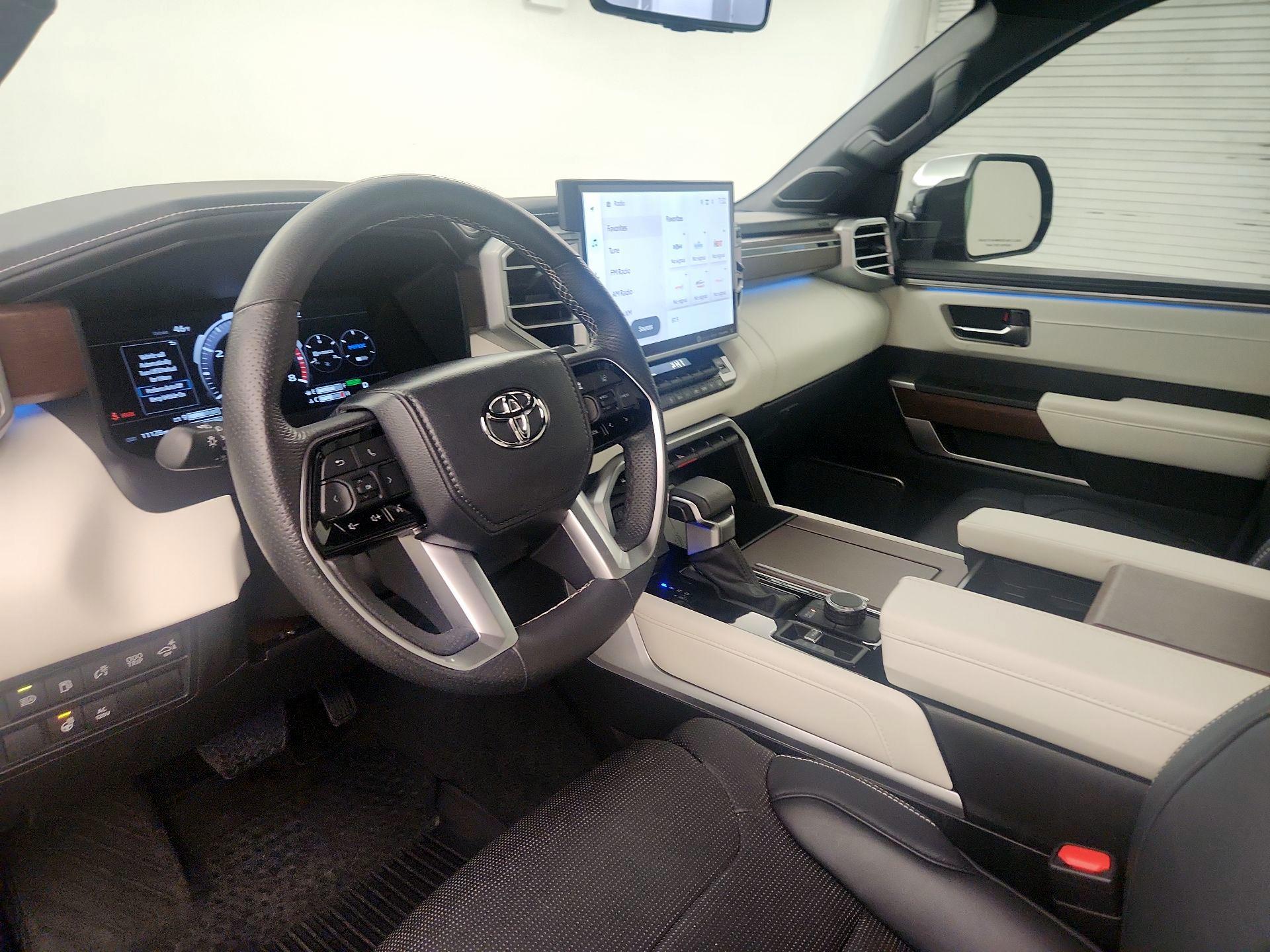 Thumbnail: 2024 Toyota Tundra - 9