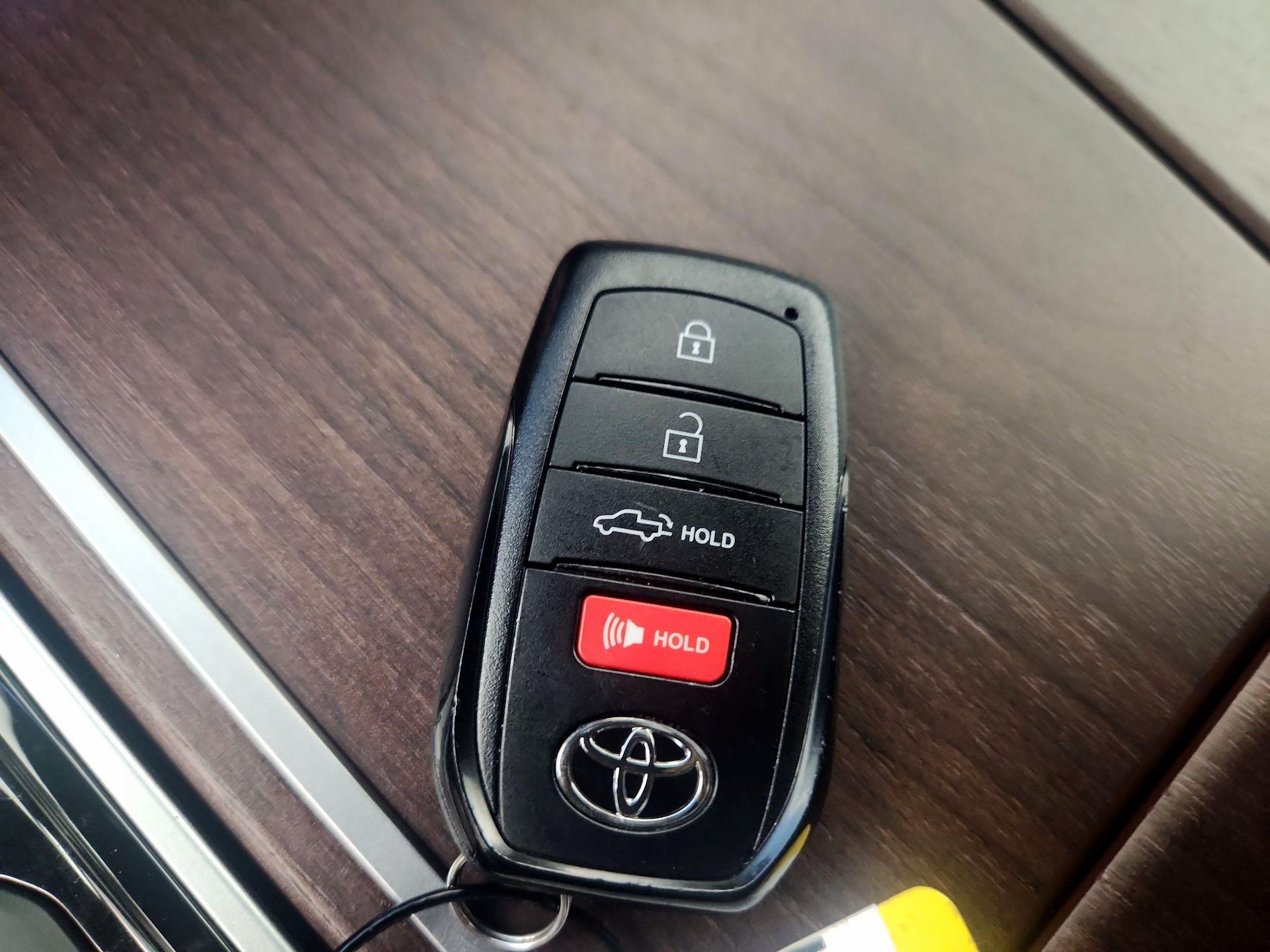 Thumbnail: 2024 Toyota Tundra - 19