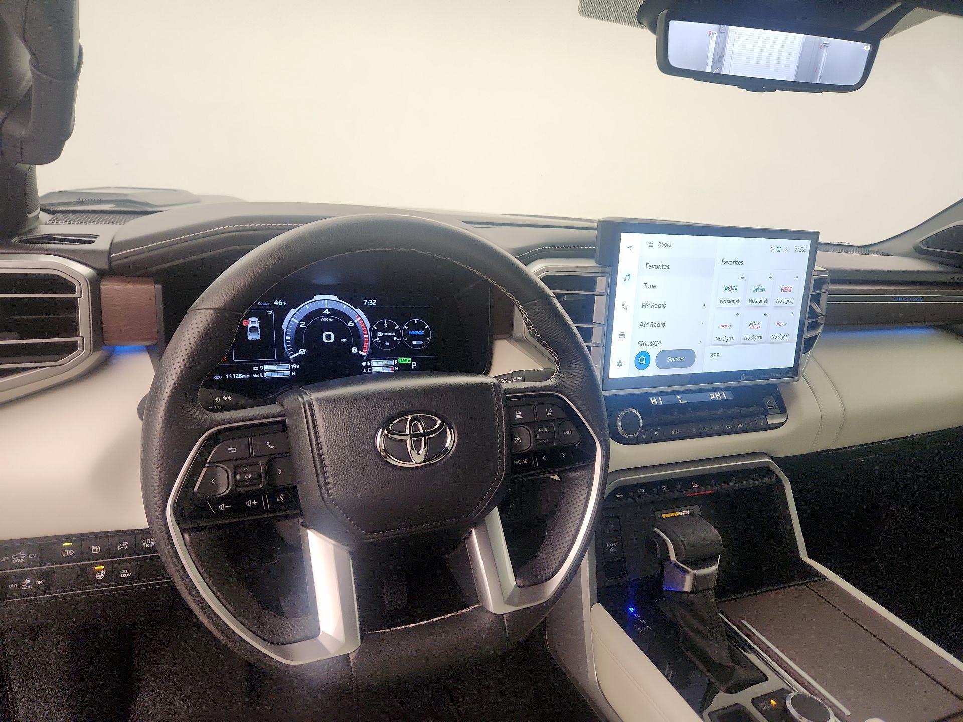 Thumbnail: 2024 Toyota Tundra - 8