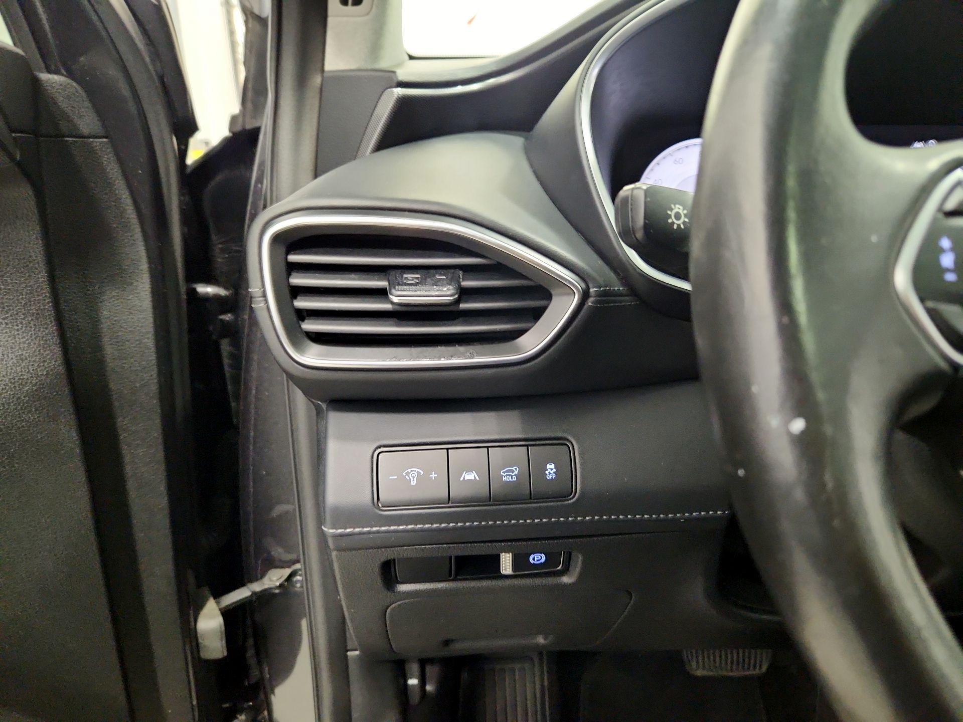 Thumbnail: 2021 Hyundai Santa Fe - 13