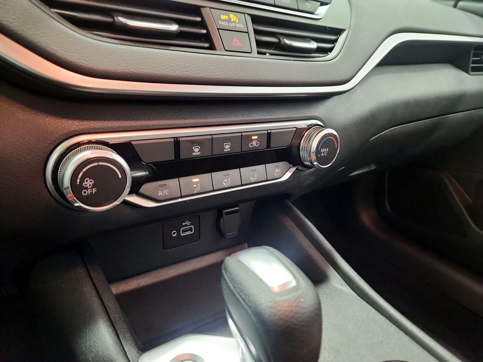 Thumbnail: 2022 Nissan Altima - 16