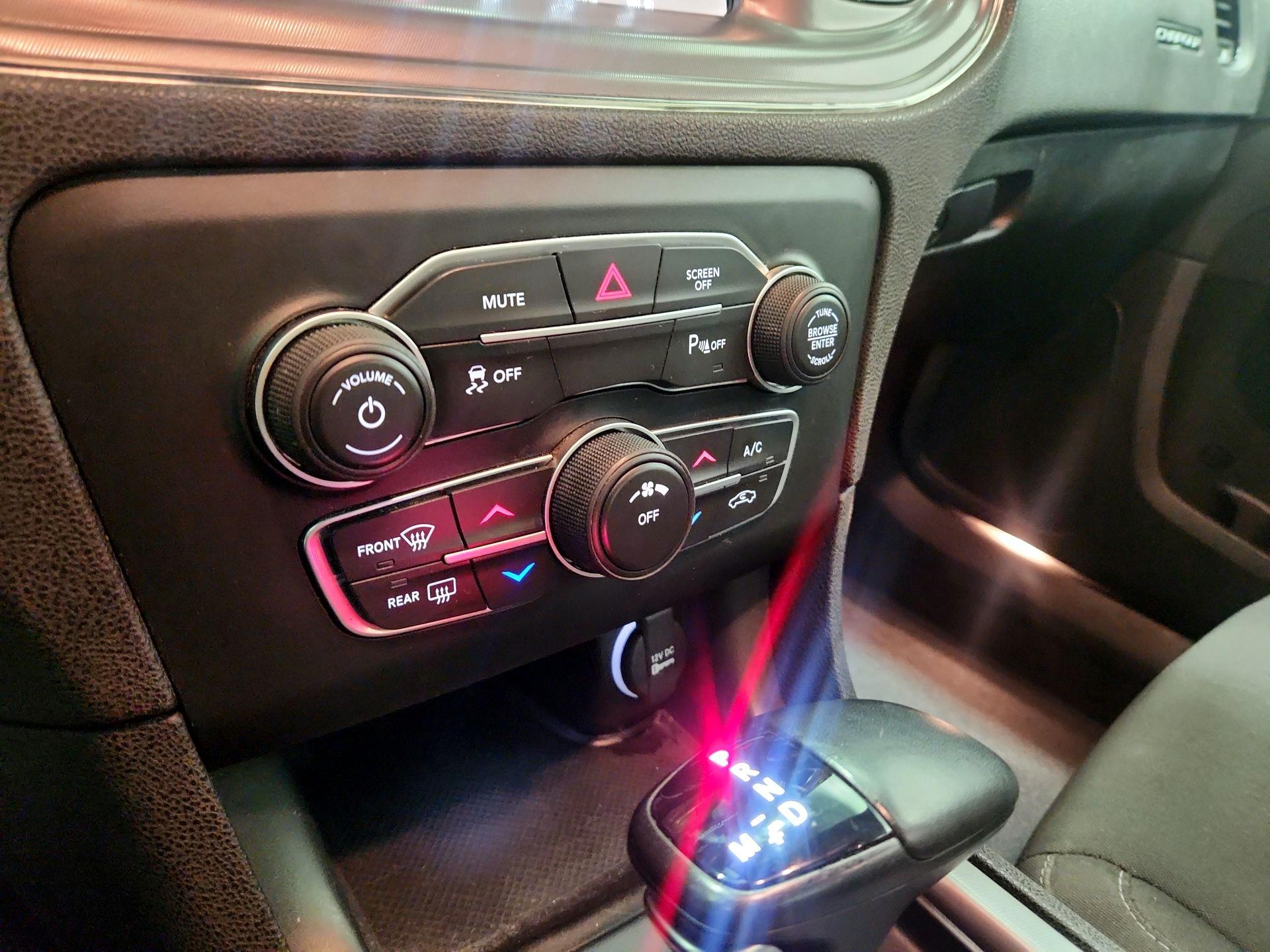 Thumbnail: 2023 Dodge Charger - 16