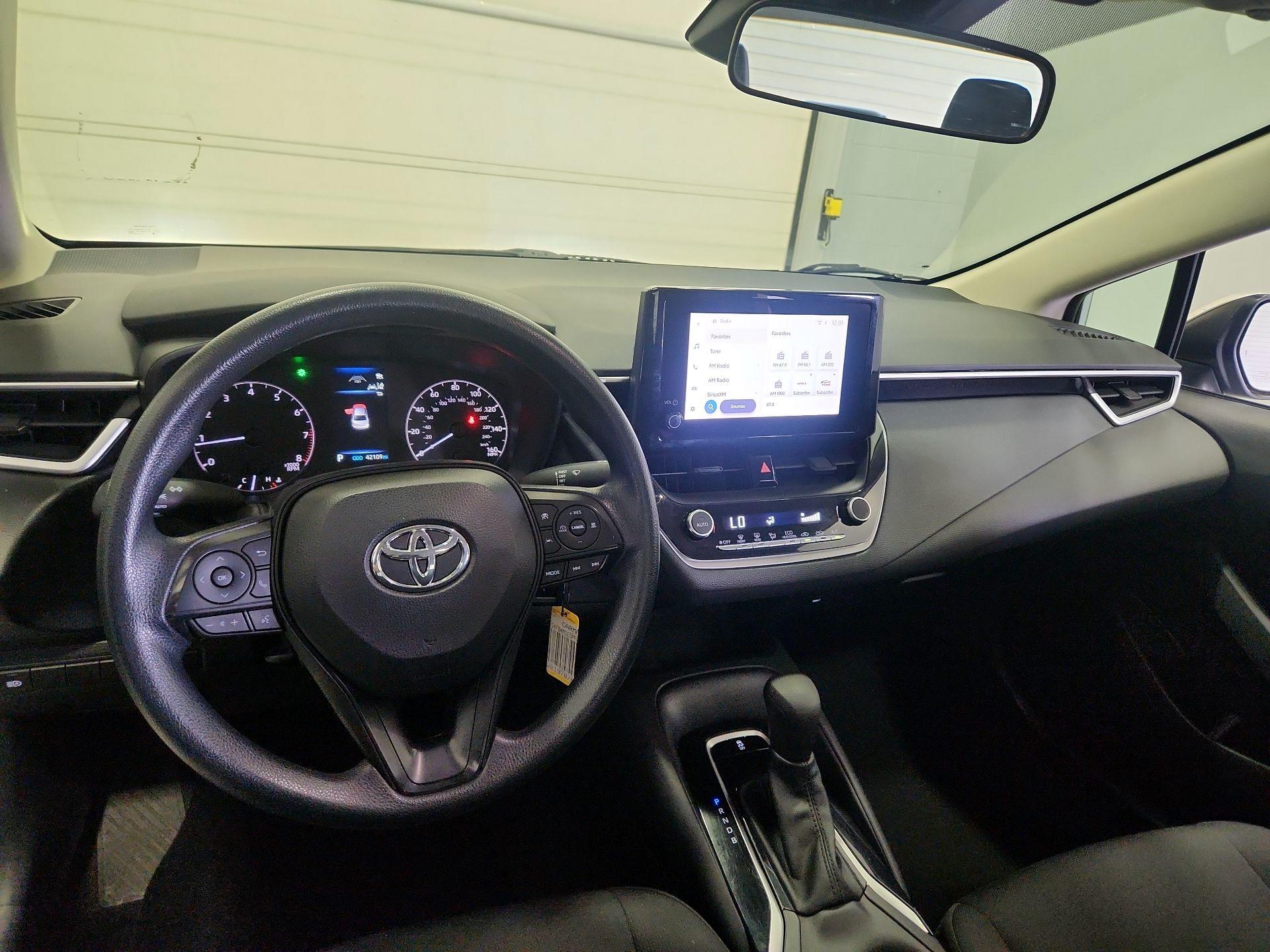 Thumbnail: 2023 Toyota Corolla - 9