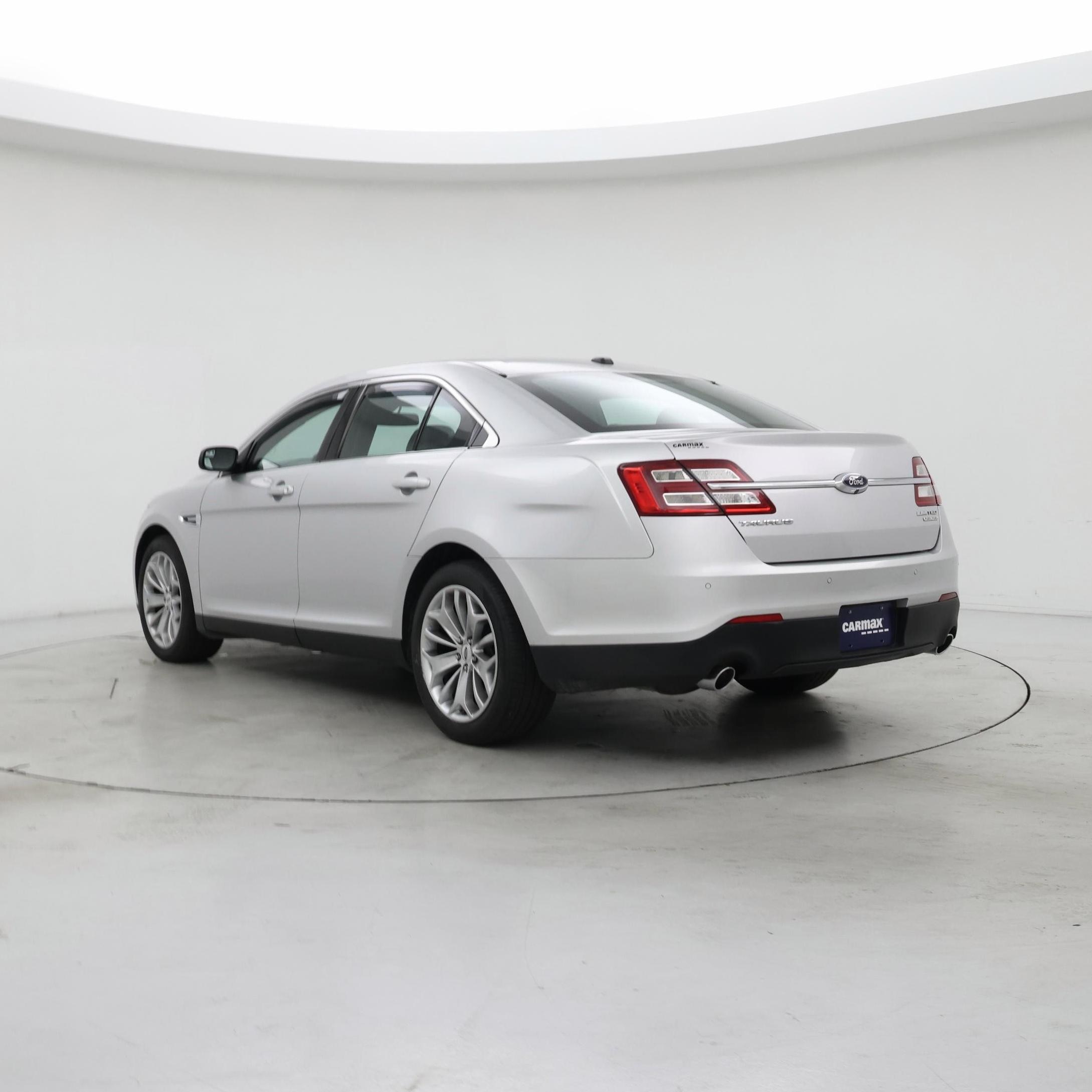 Thumbnail: 2015 Ford Taurus - 2
