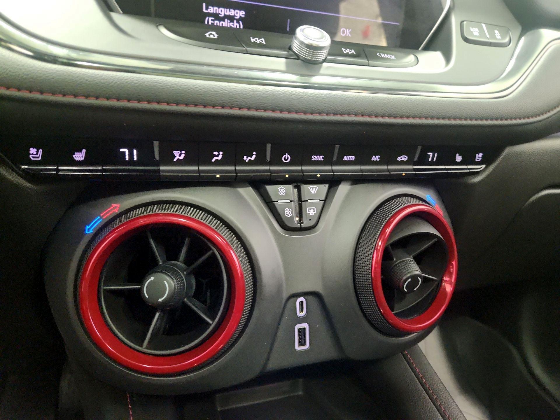 Thumbnail: 2019 Chevrolet Blazer - 17