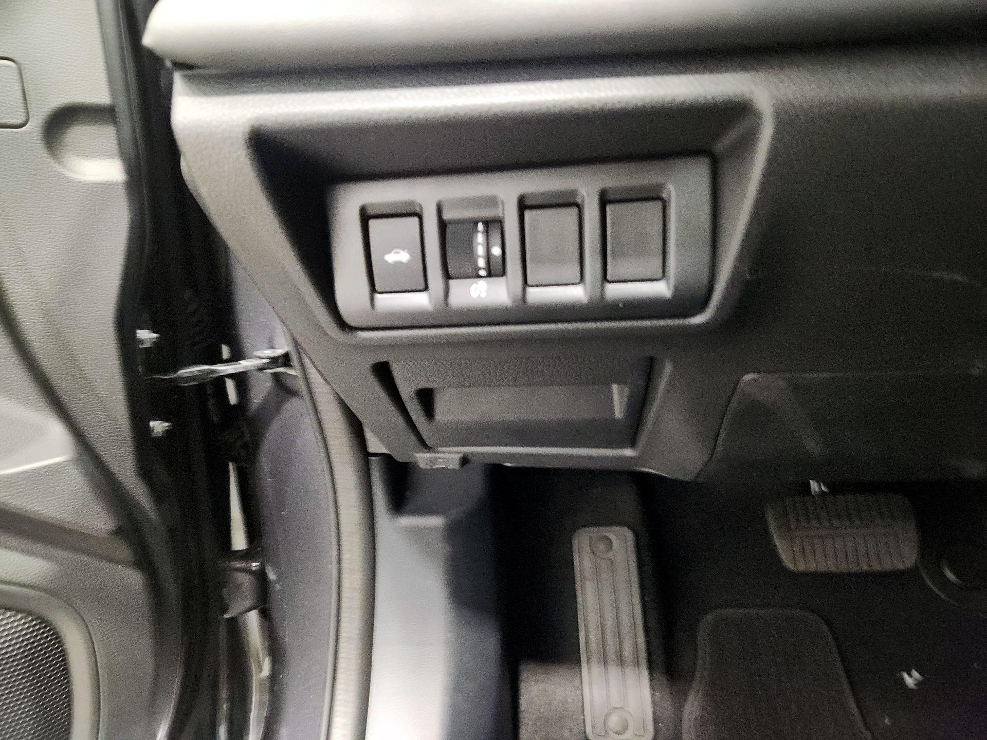 Thumbnail: 2023 Subaru Legacy - 13