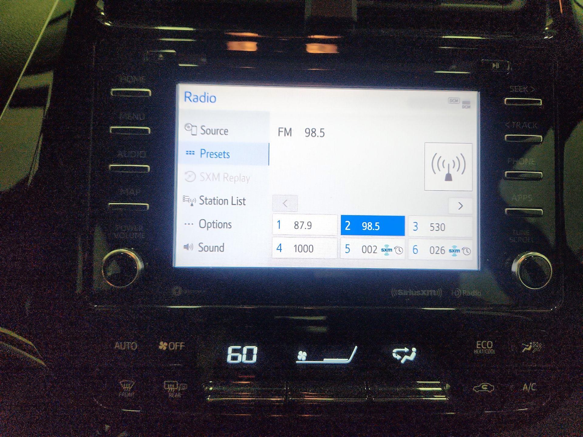 Thumbnail: 2021 Toyota Prius Prime - 15