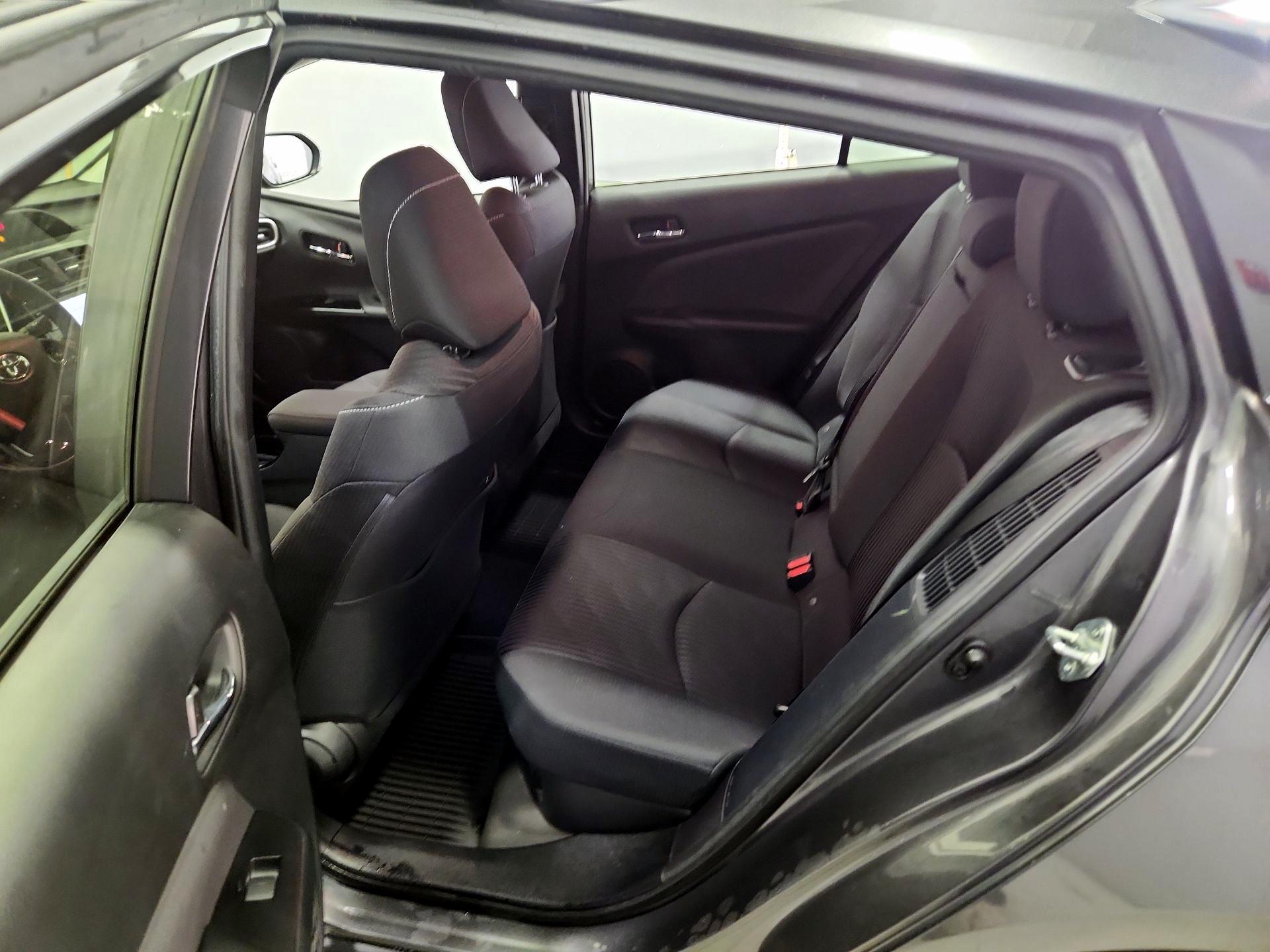 Thumbnail: 2021 Toyota Prius Prime - 19