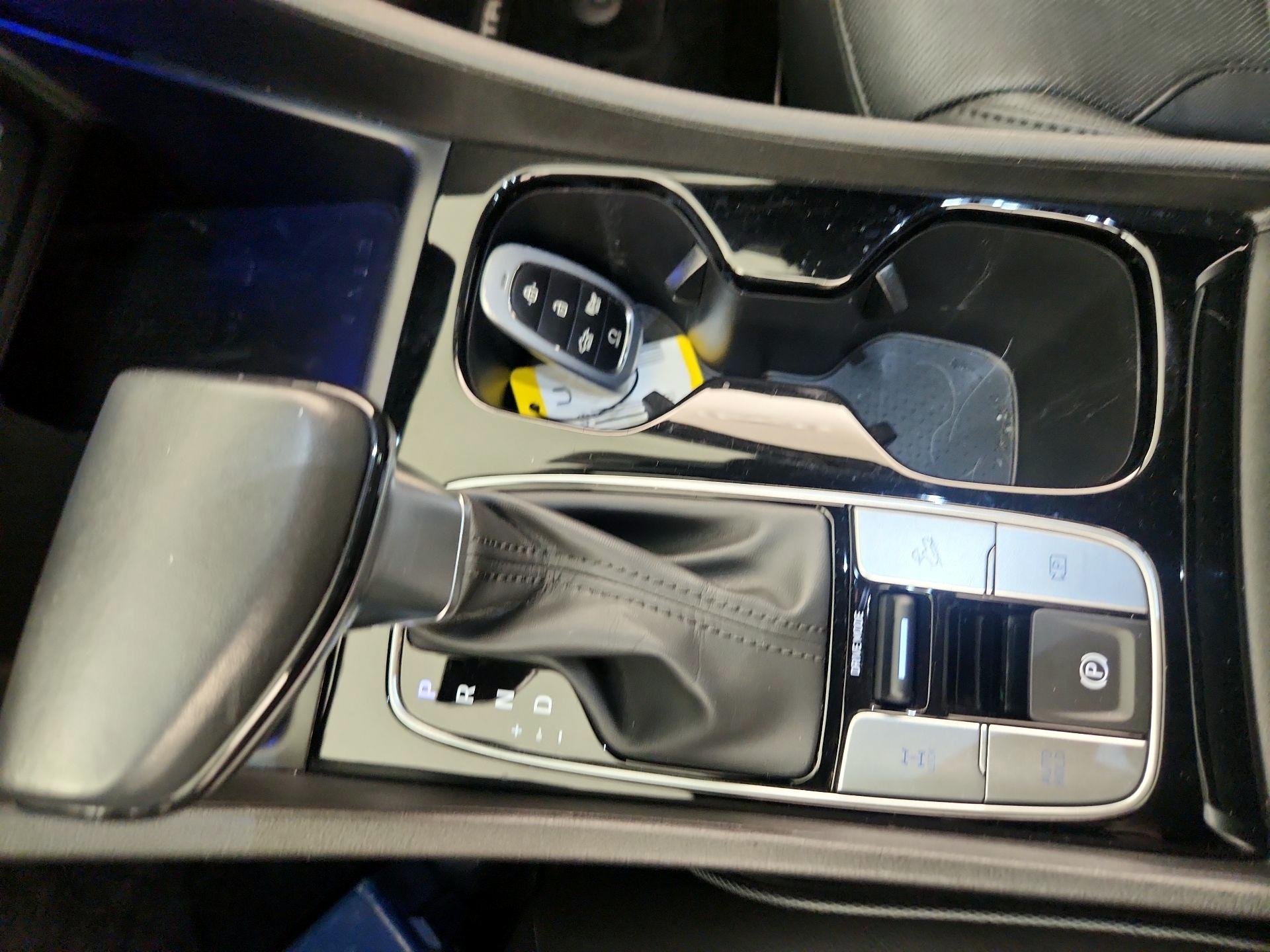 Thumbnail: 2023 Hyundai Santa Cruz - 15