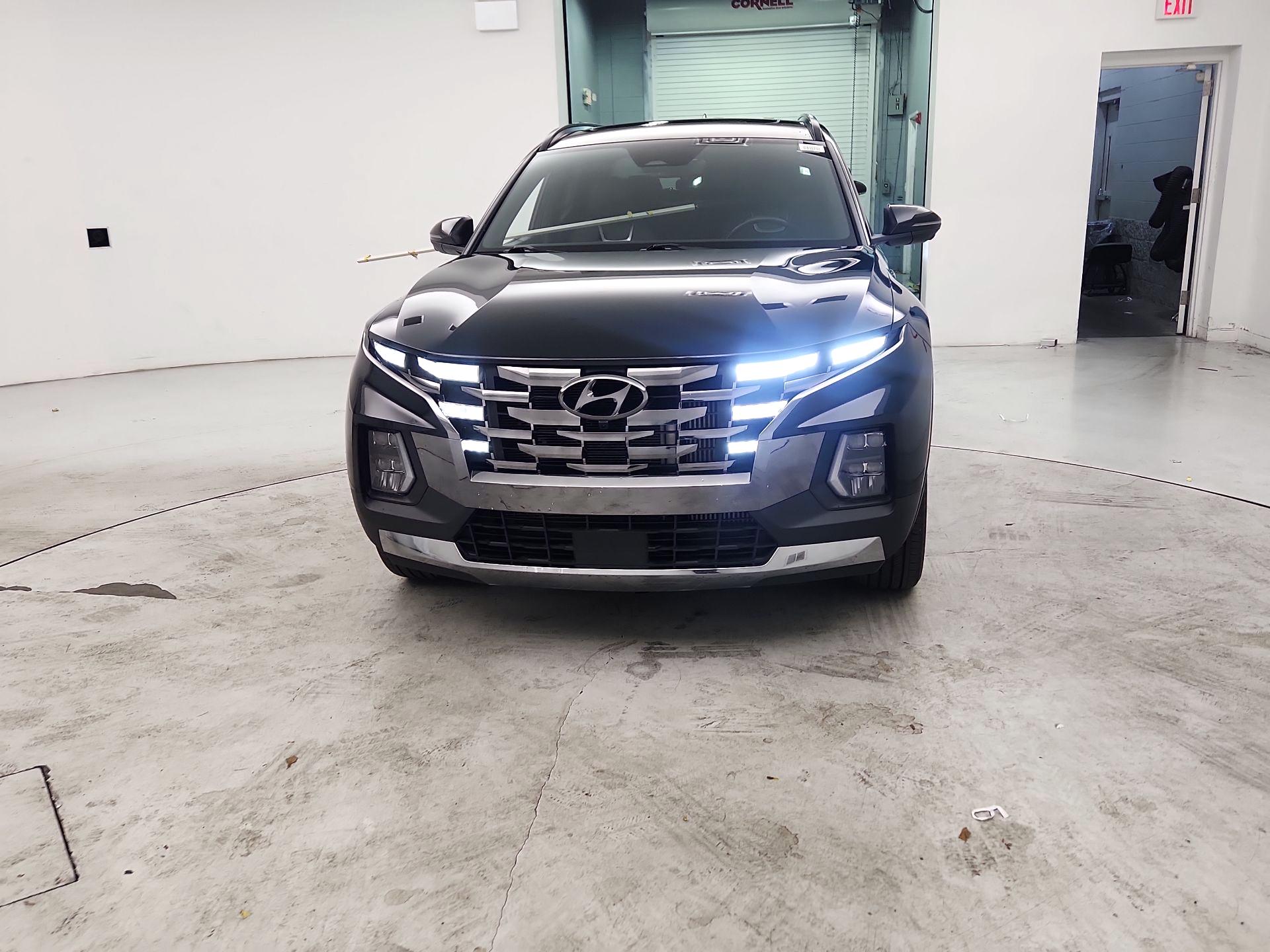 Thumbnail: 2023 Hyundai Santa Cruz - 2