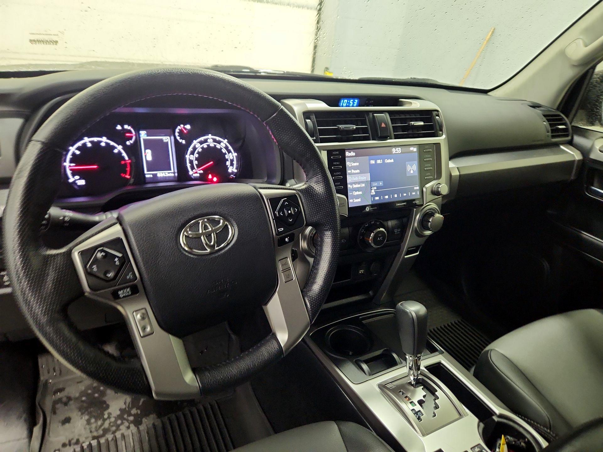 Thumbnail: 2023 Toyota 4Runner - 9