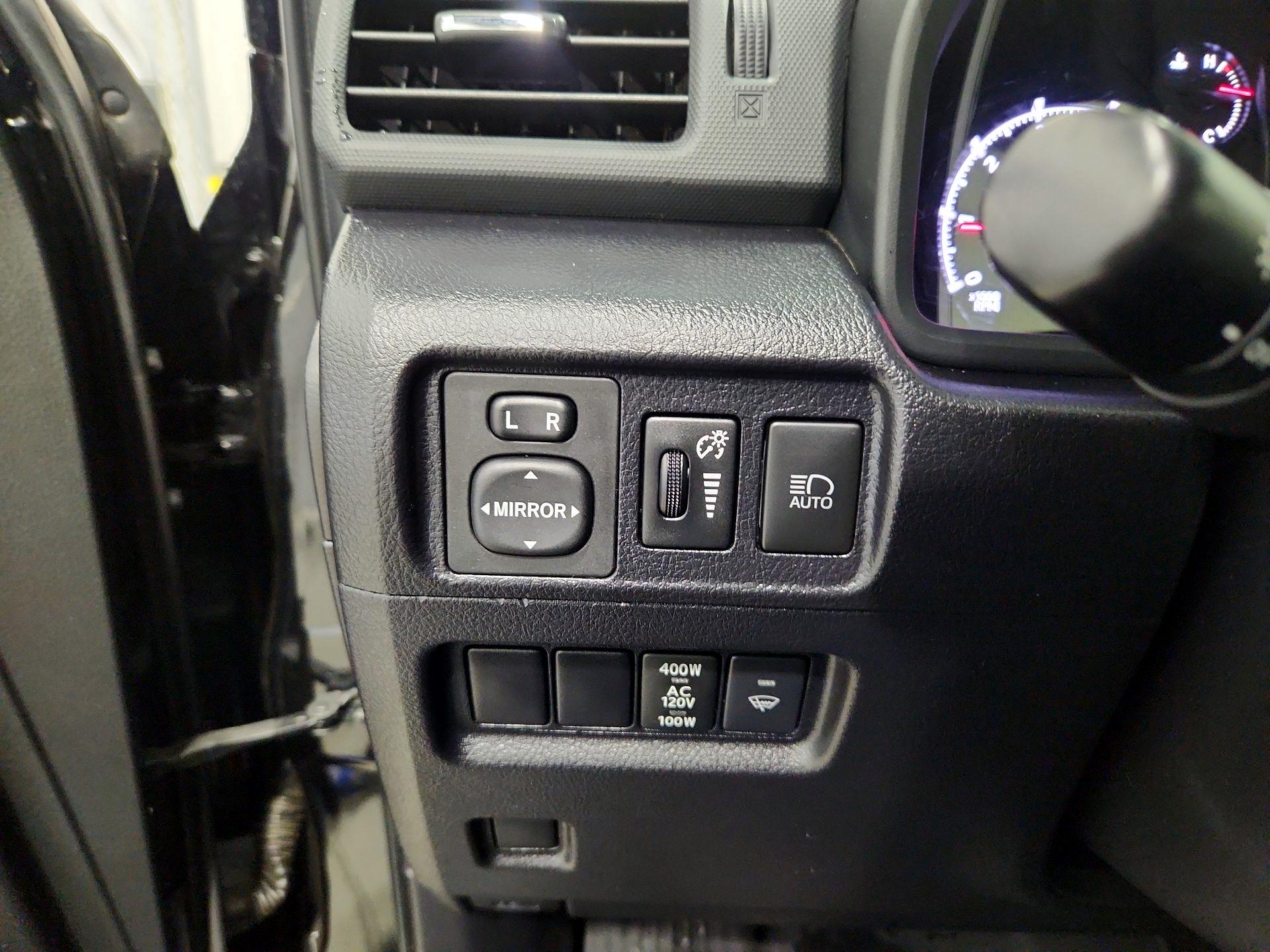 Thumbnail: 2023 Toyota 4Runner - 13