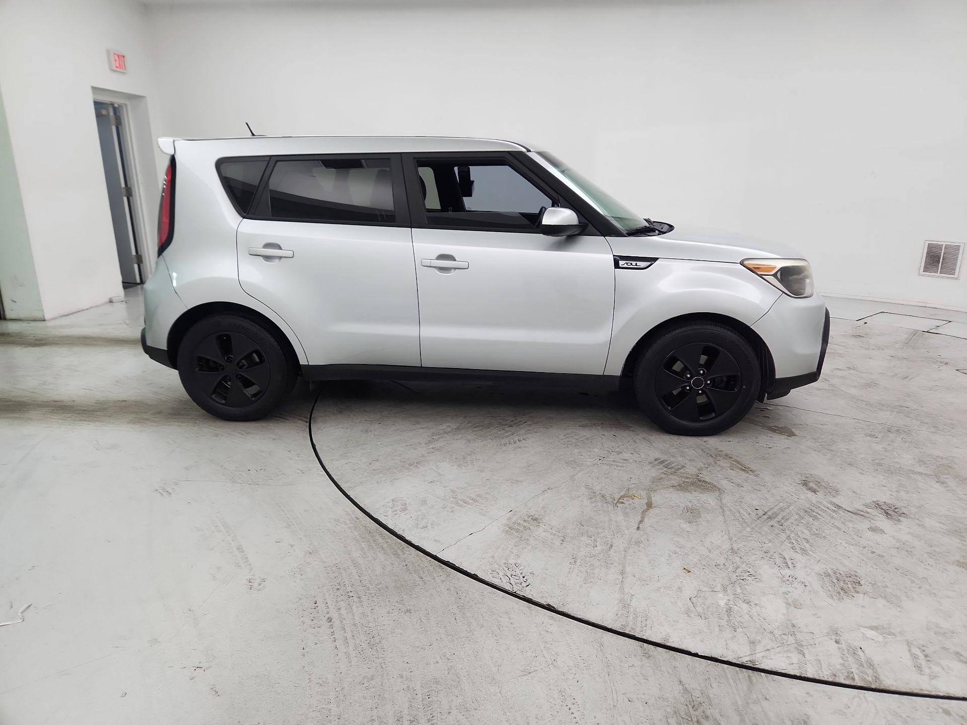 Thumbnail: 2015 Kia Soul - 4