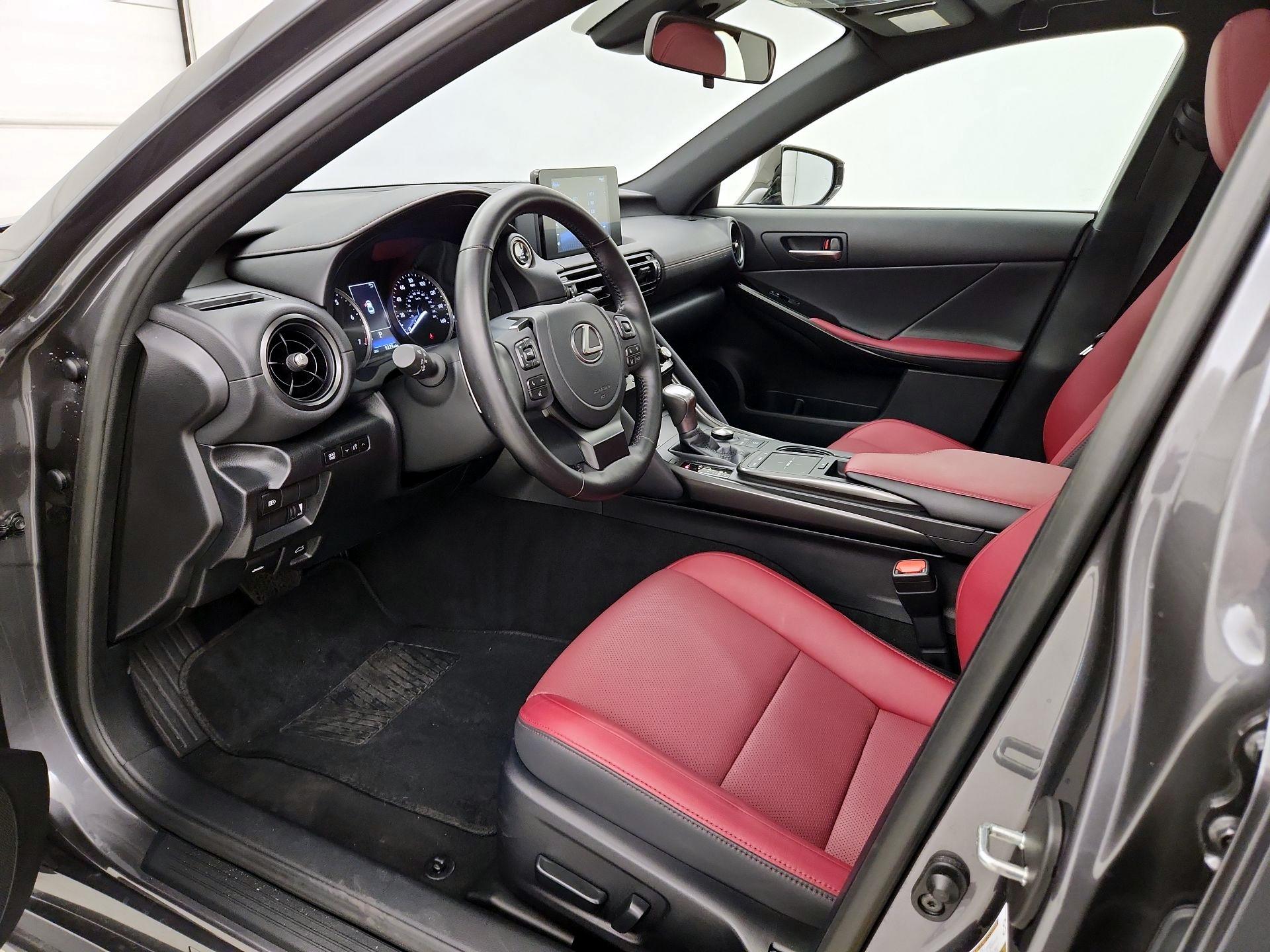 Thumbnail: 2024 Lexus IS - 11