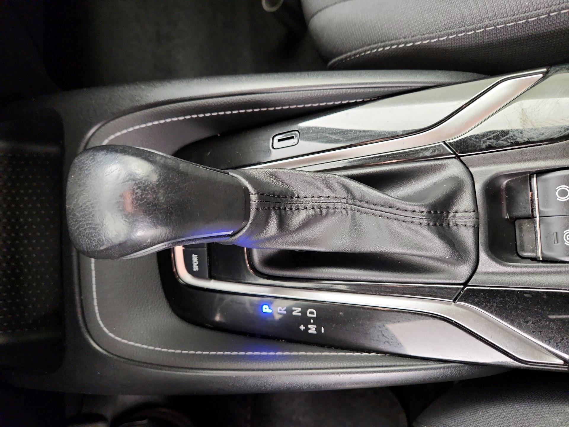 Thumbnail: 2022 Toyota Corolla - 17