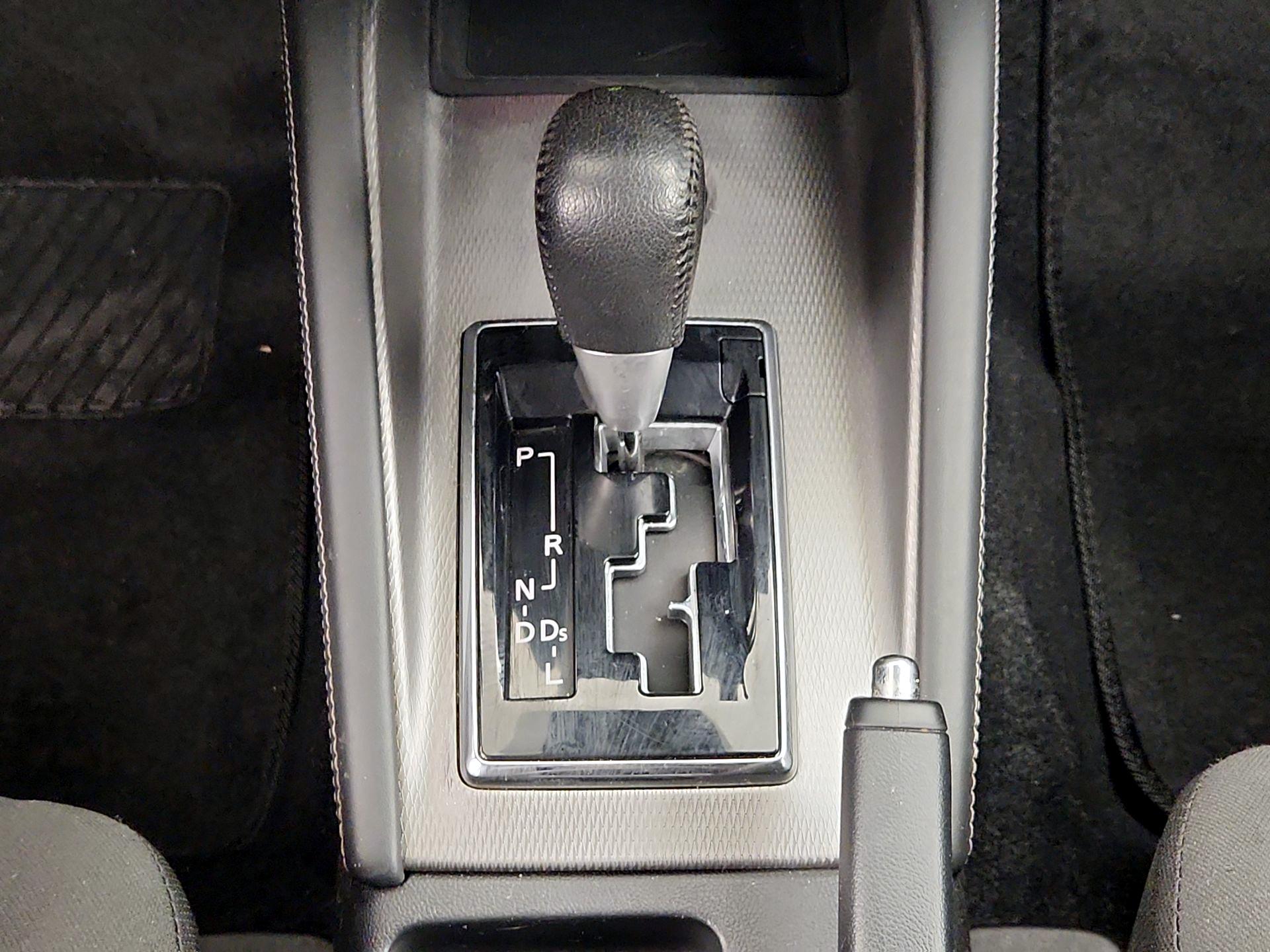 Thumbnail: 2020 Mitsubishi Outlander Sport - 17