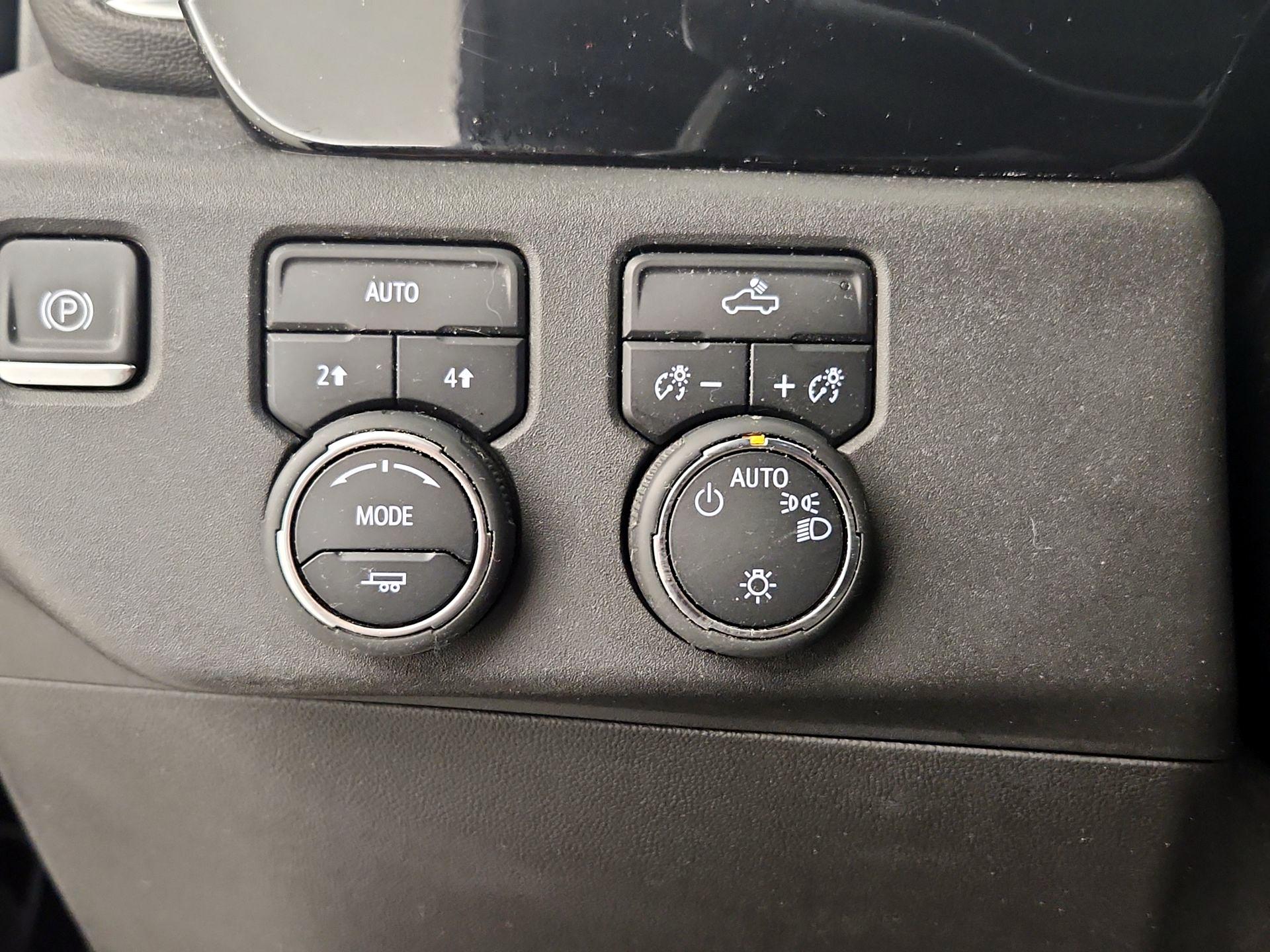 Thumbnail: 2024 Chevrolet Silverado 1500 - 13