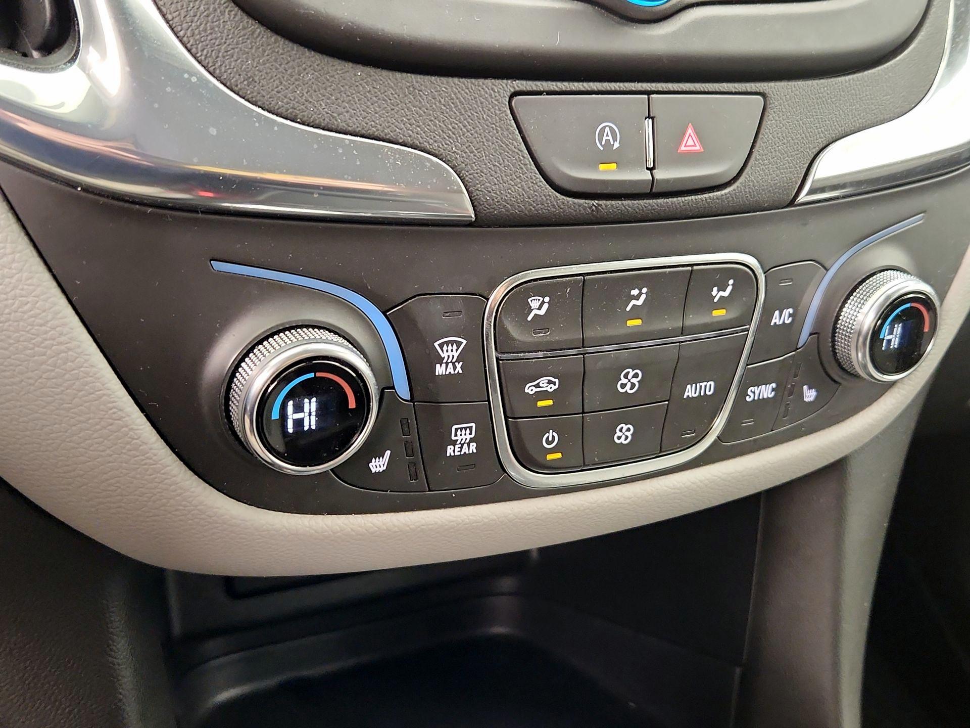 Thumbnail: 2023 Chevrolet Equinox - 16