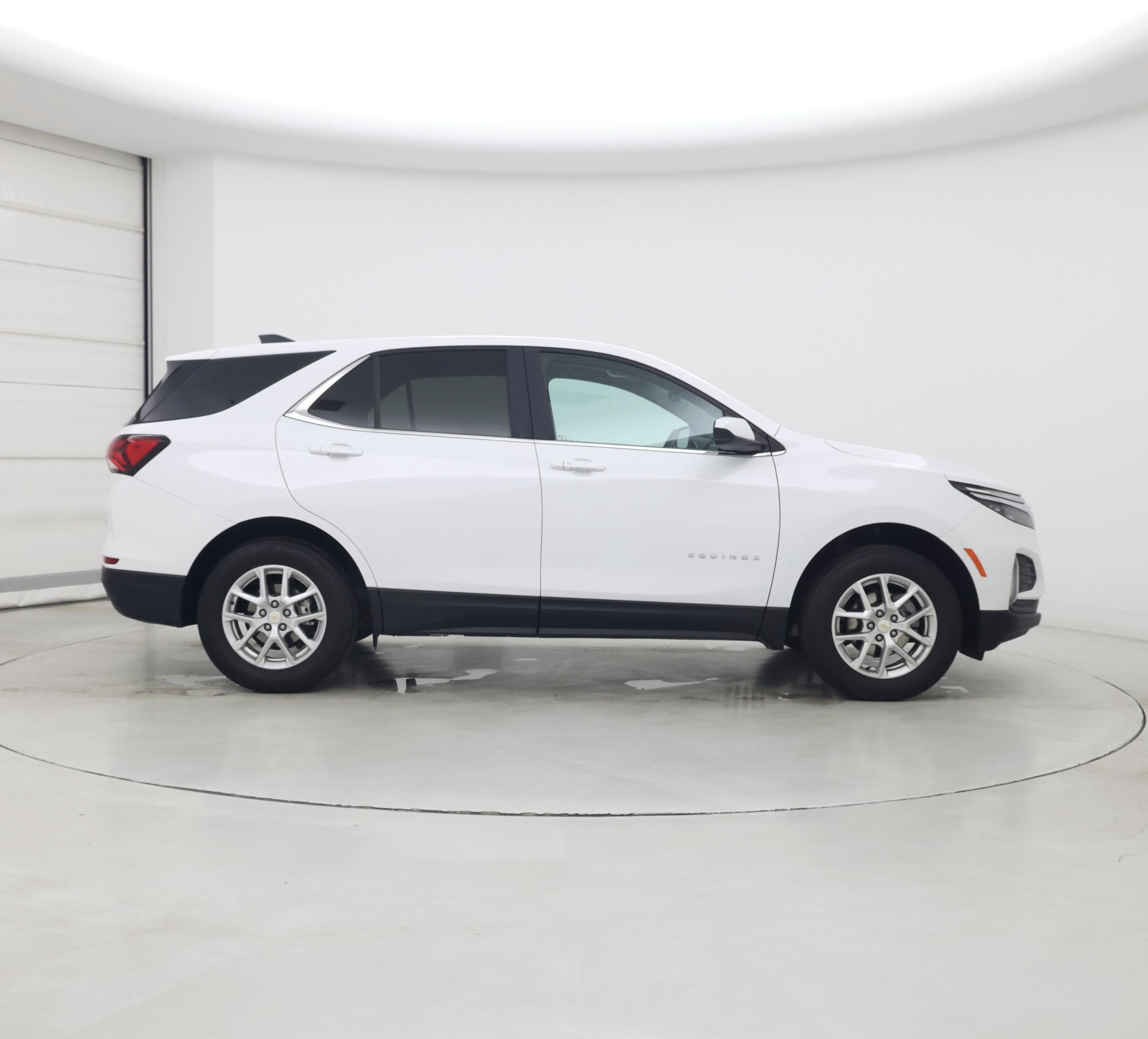 Thumbnail: 2023 Chevrolet Equinox - 7