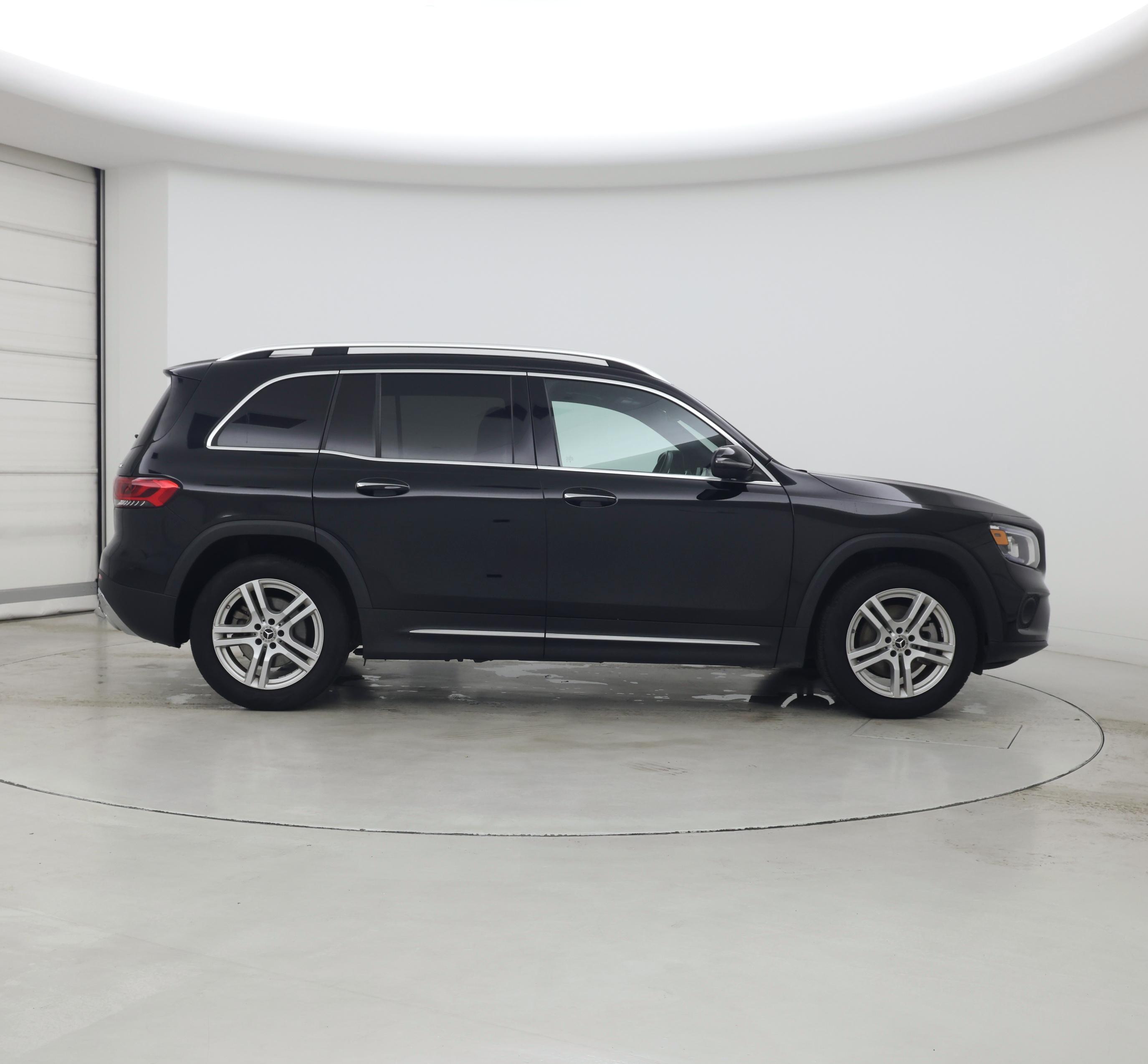 Thumbnail: 2023 Mercedes-Benz GLB - 7