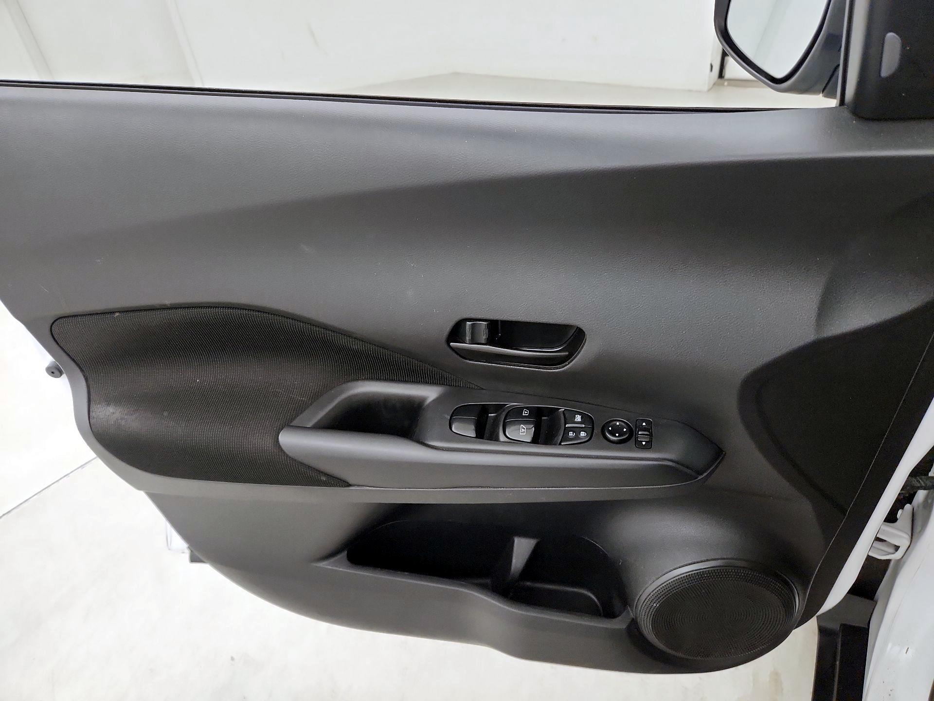 Thumbnail: 2022 Nissan Kicks - 12