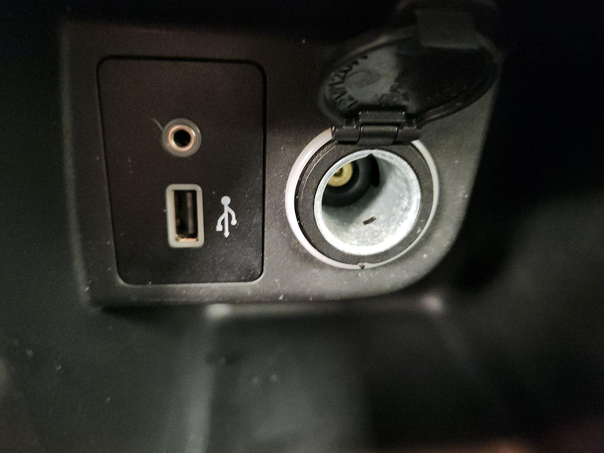 Thumbnail: 2022 Nissan Kicks - 18