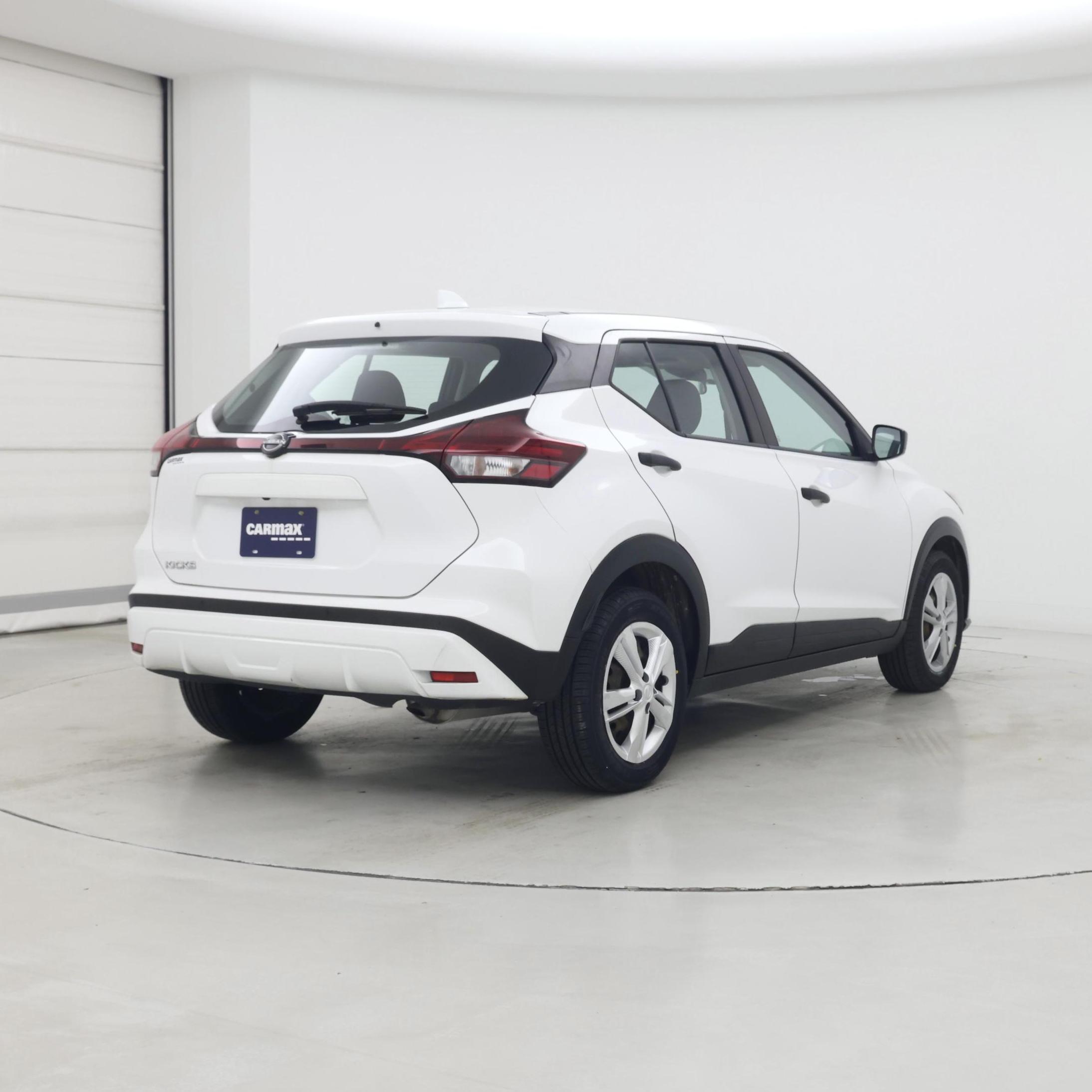 Thumbnail: 2022 Nissan Kicks - 8