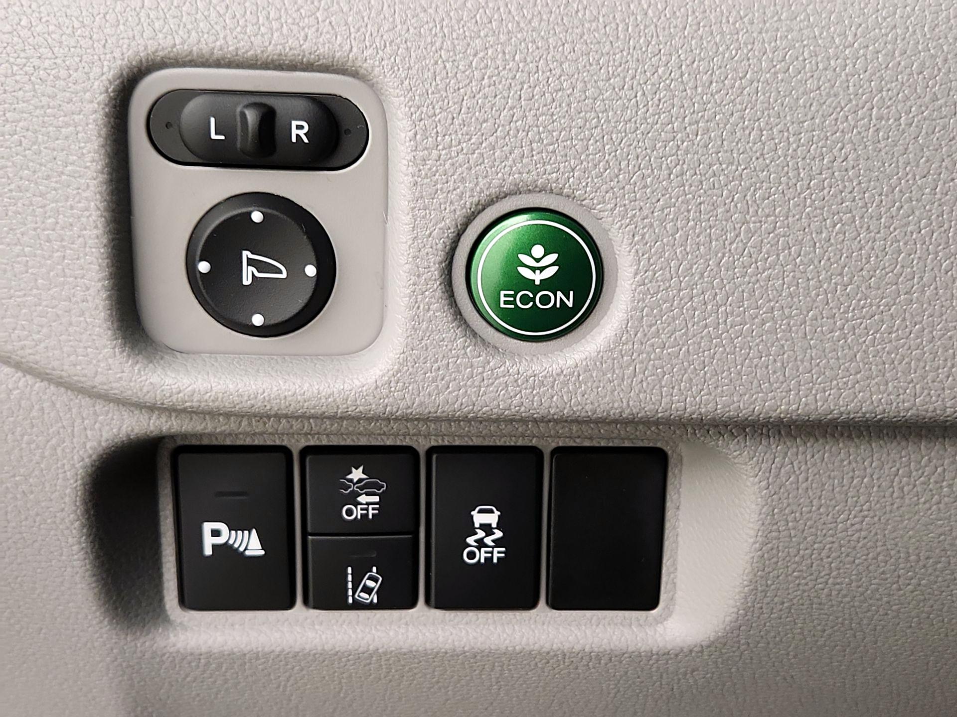 Thumbnail: 2022 Honda Pilot - 13