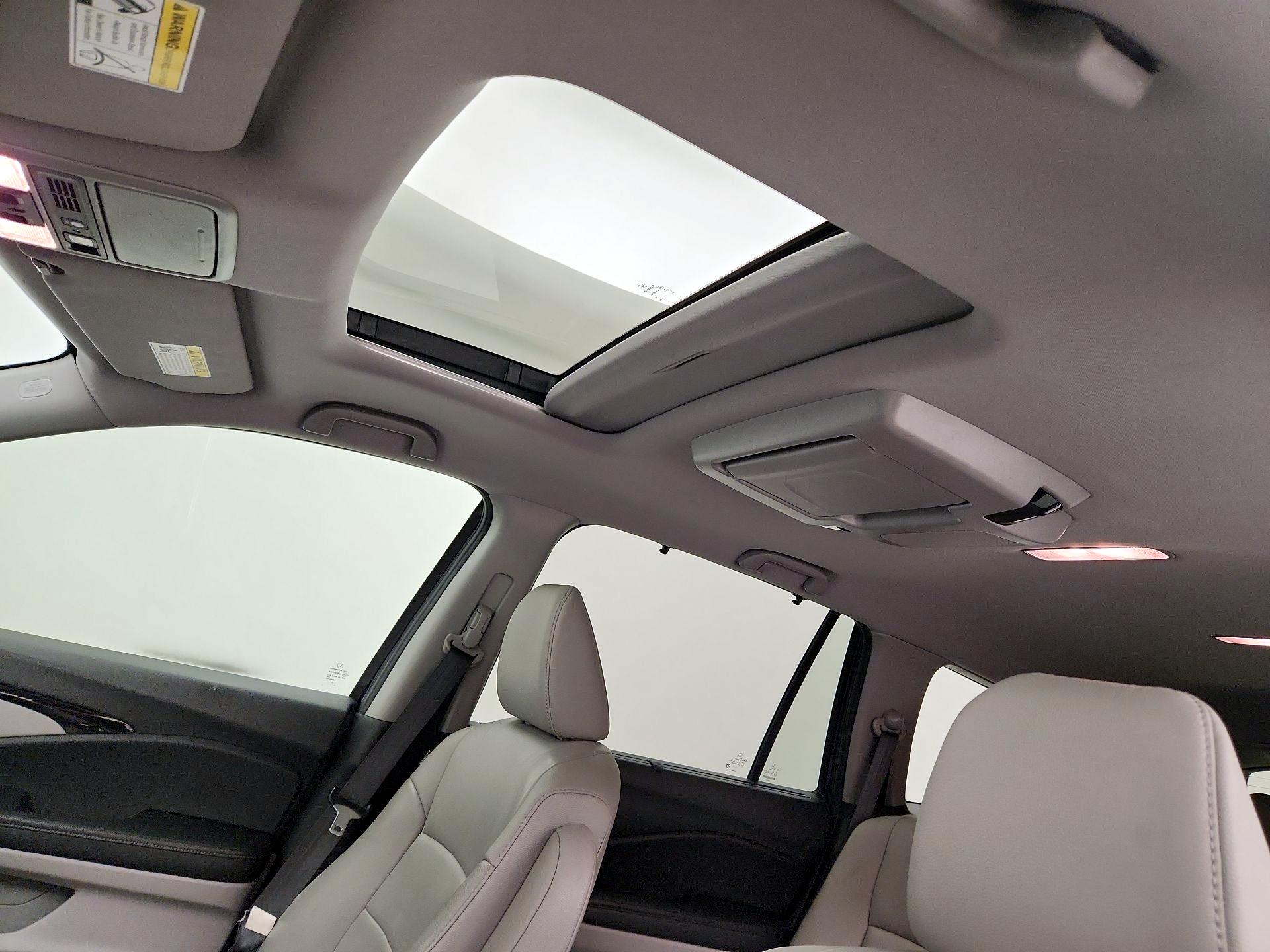 Thumbnail: 2022 Honda Pilot - 20