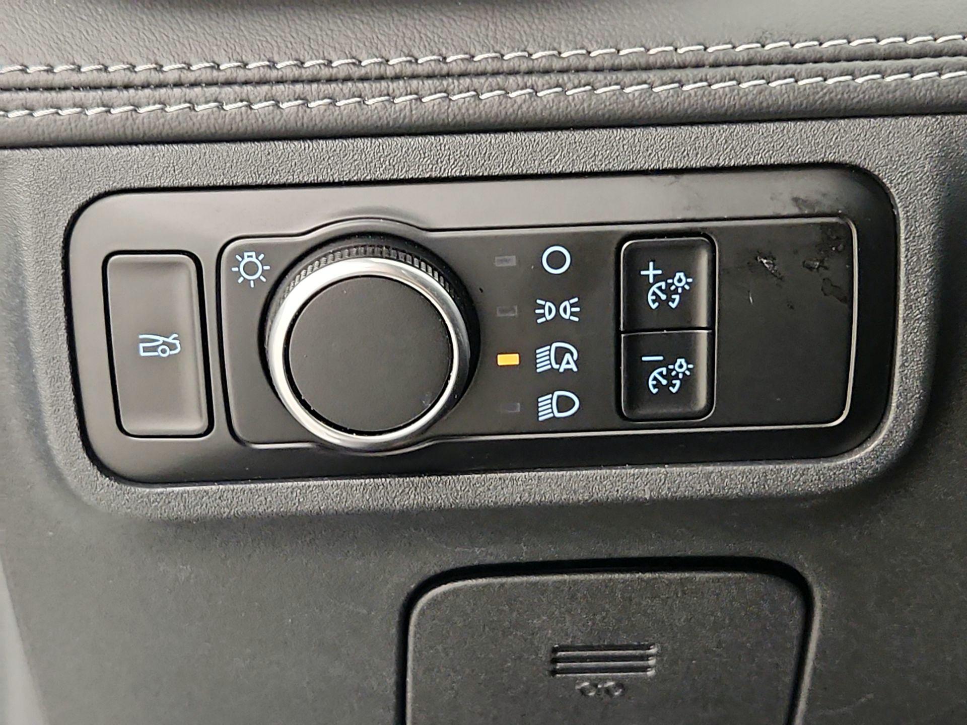 Thumbnail: 2024 Ford Mustang - 13