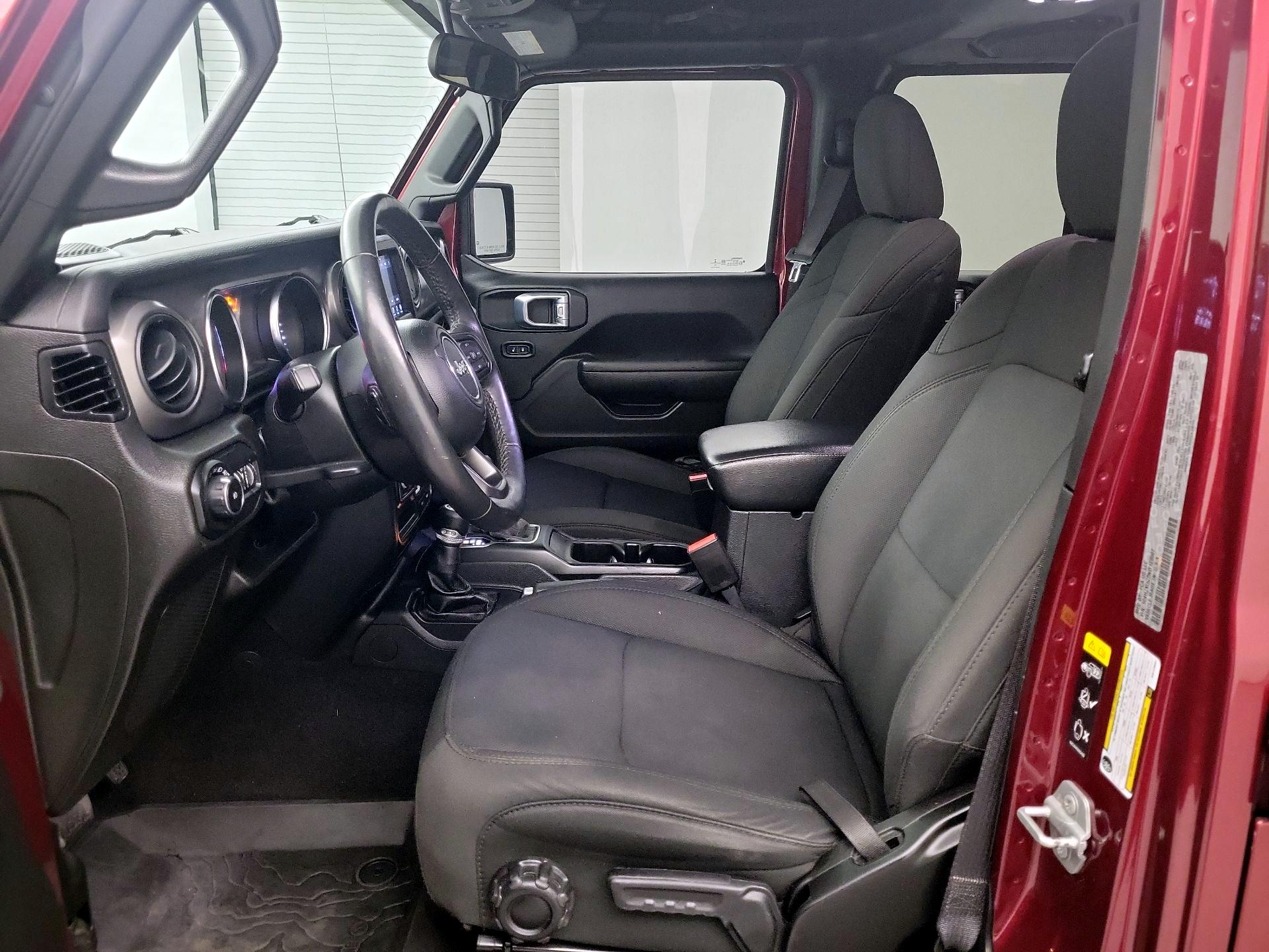 Thumbnail: 2022 Jeep Wrangler - 9