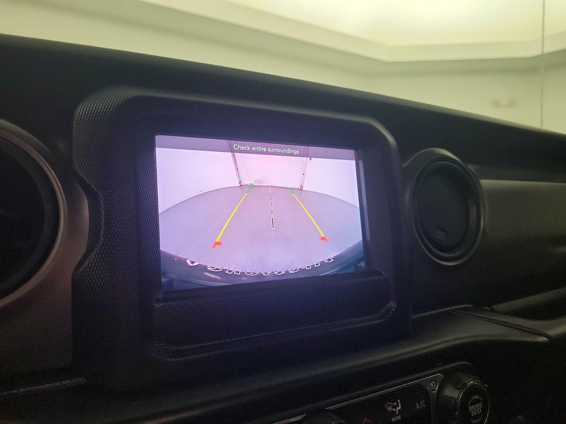 Thumbnail: 2022 Jeep Wrangler - 13