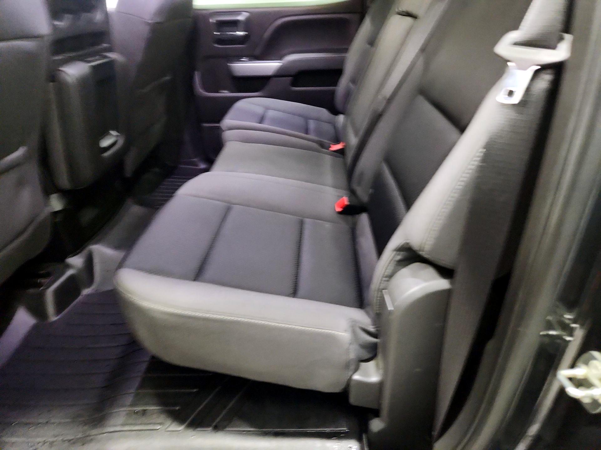 Thumbnail: 2018 Chevrolet Silverado 1500 - 18