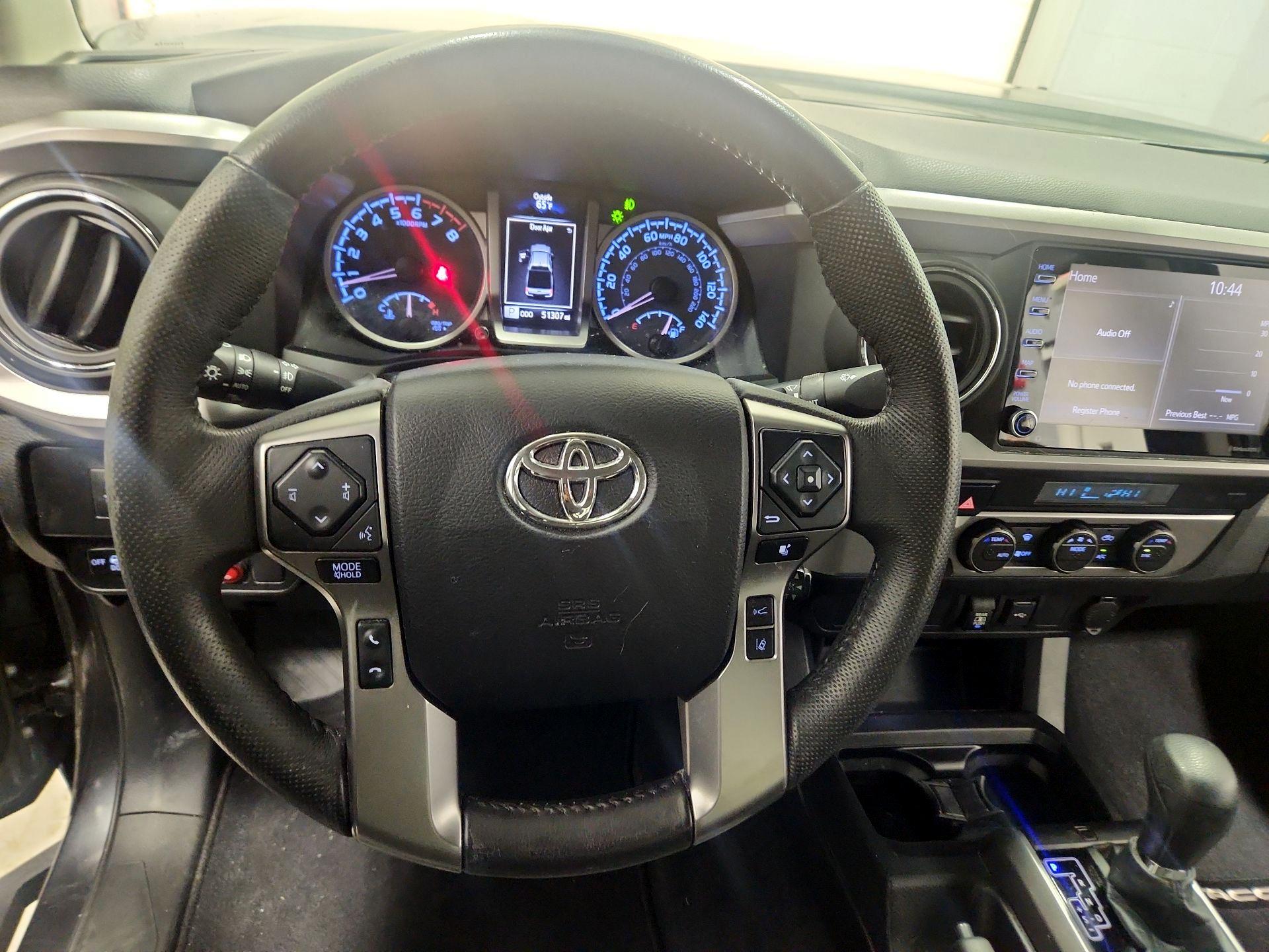 Thumbnail: 2021 Toyota Tacoma - 10