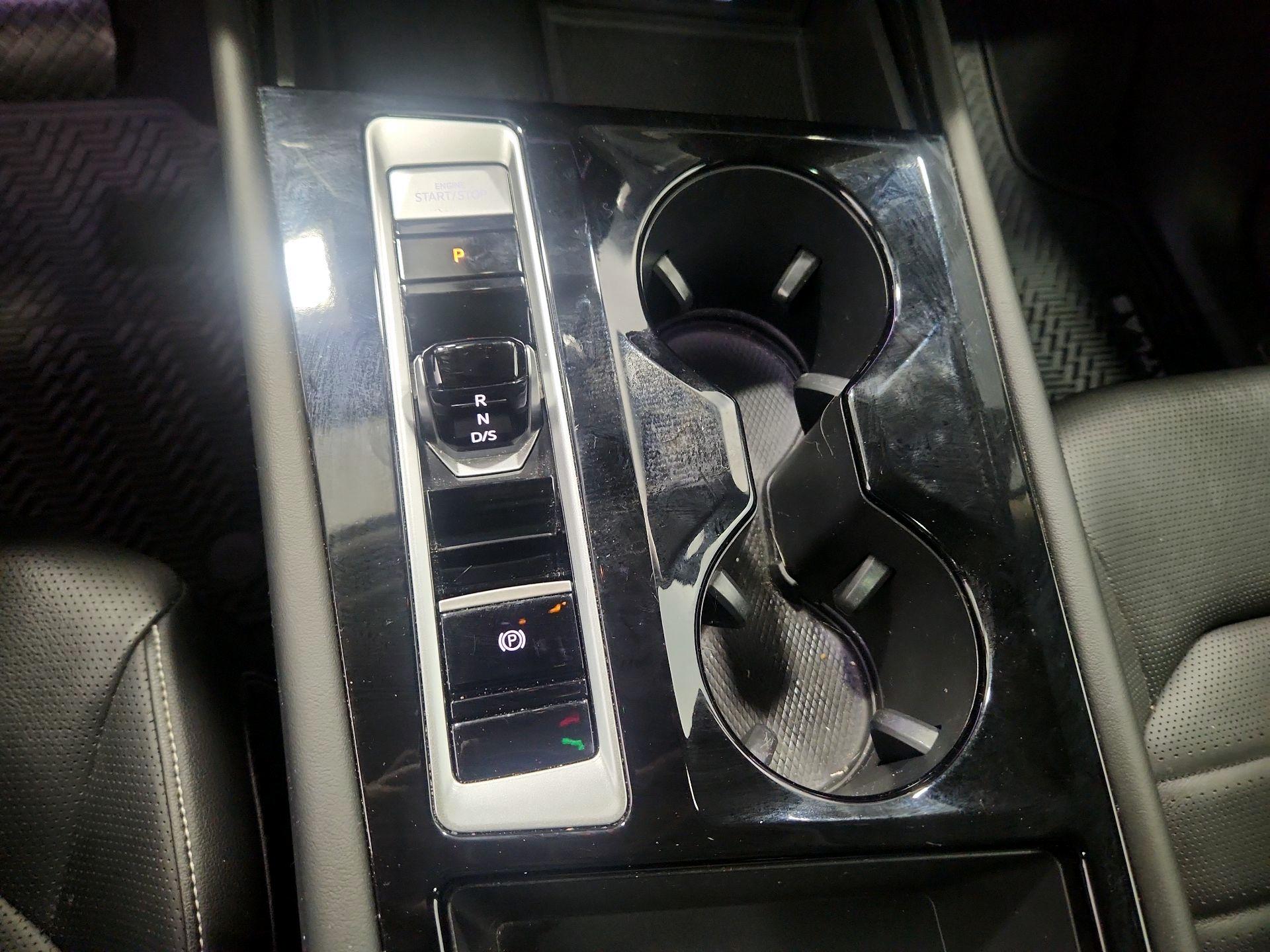 Thumbnail: 2024 Volkswagen Atlas - 18