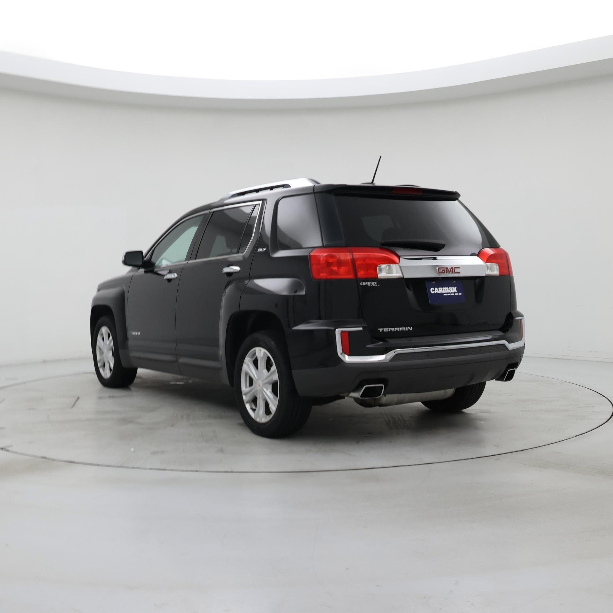 Thumbnail: 2017 GMC Terrain - 2