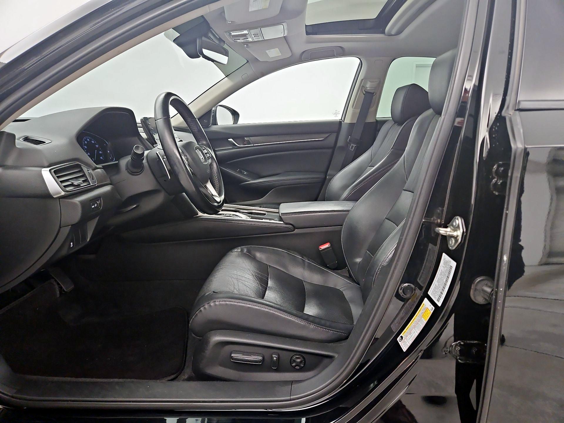 Thumbnail: 2018 Honda Accord - 11