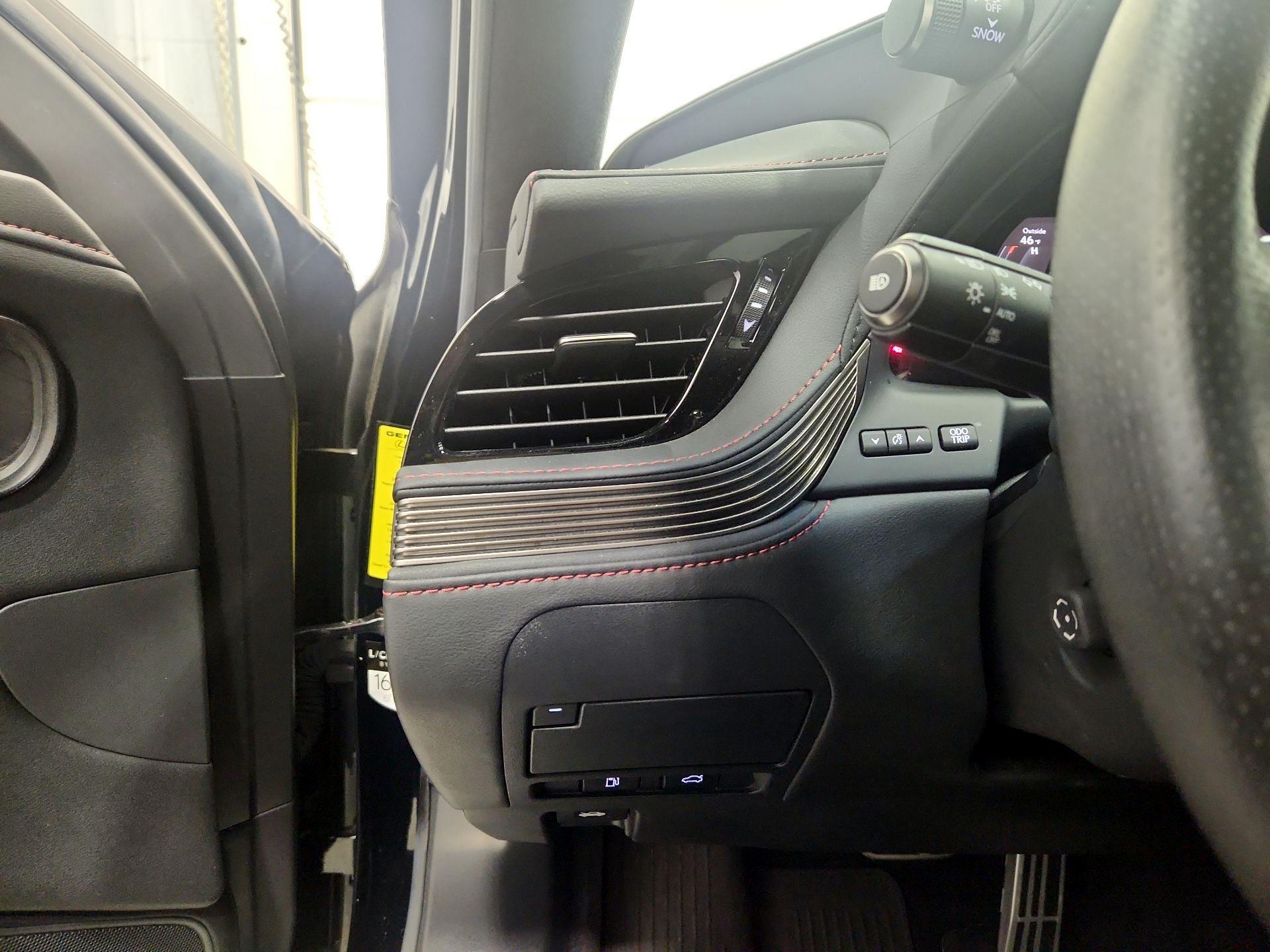 Thumbnail: 2021 Lexus LS - 13