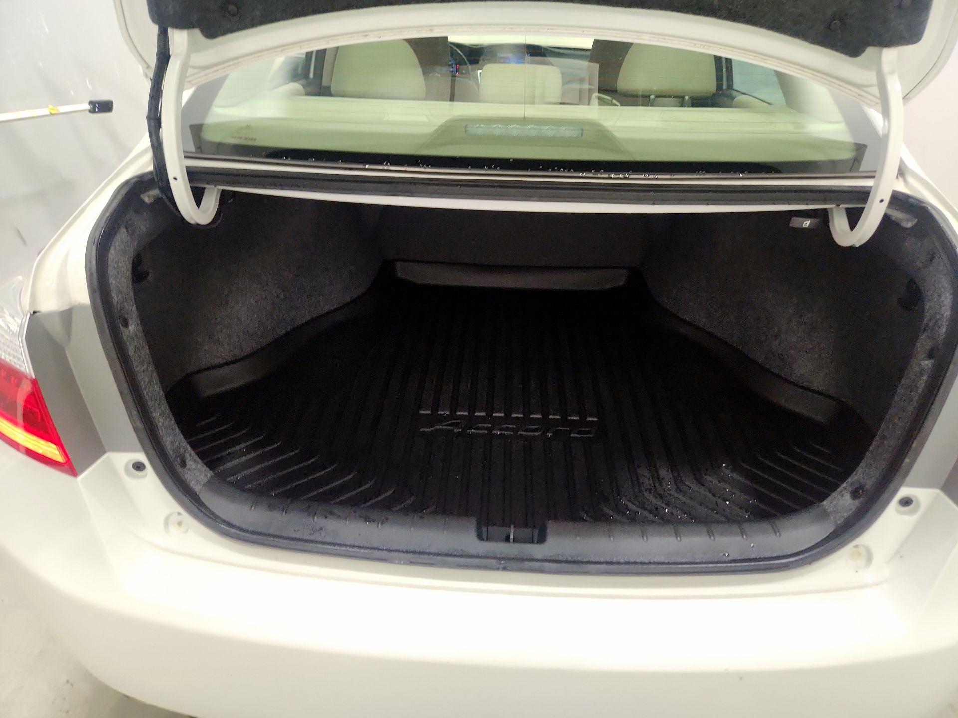 Thumbnail: 2015 Honda Accord - 20